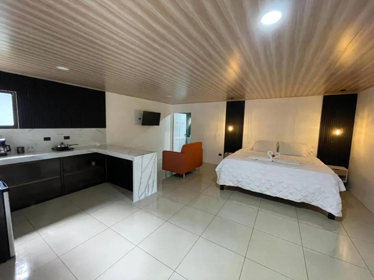 TV and multimedia, Bed in Cabinas La Catarata