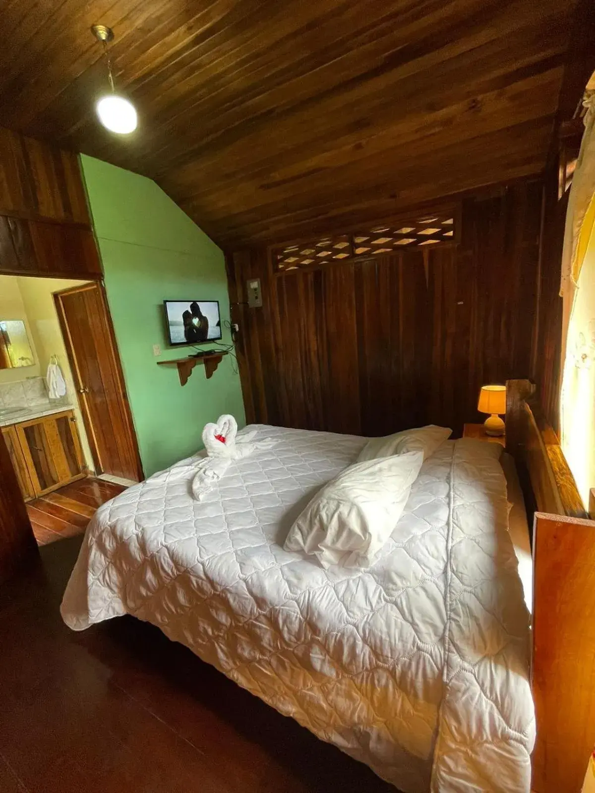 Standard Double Room in Cabinas La Catarata Standard Double Room in Cabinas La Catarata