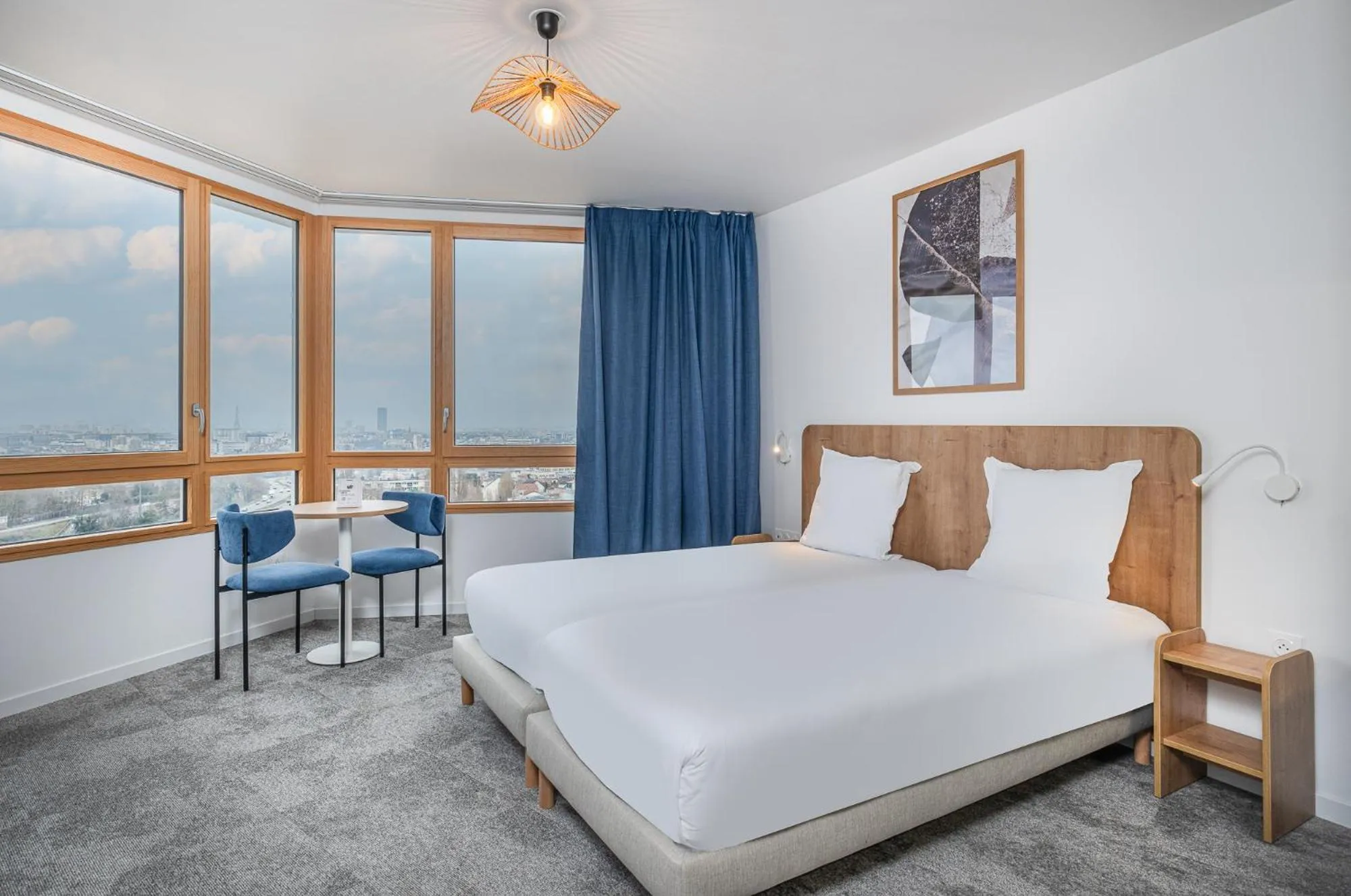 View (from property/room), Bed in The Originals Résidence Paris Sud Villejuif