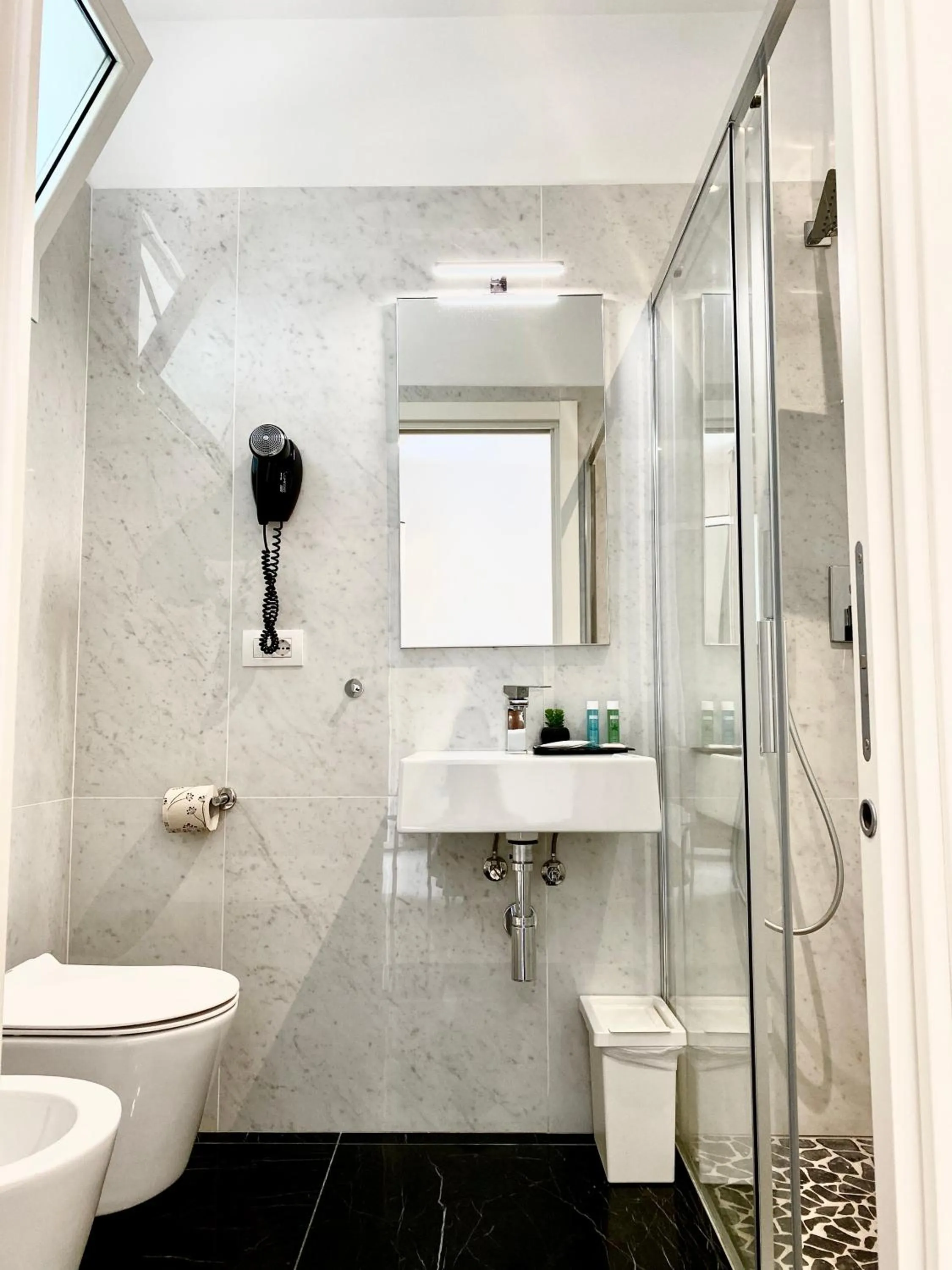 Bathroom in Hotel Ducale