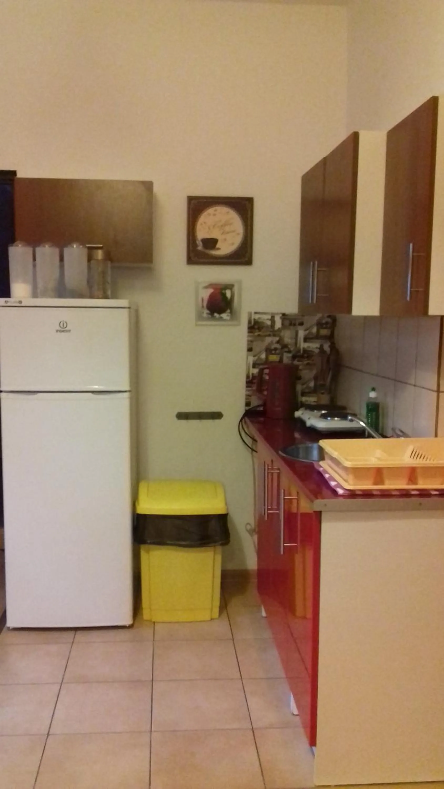 Communal kitchen in Hostel Imbir