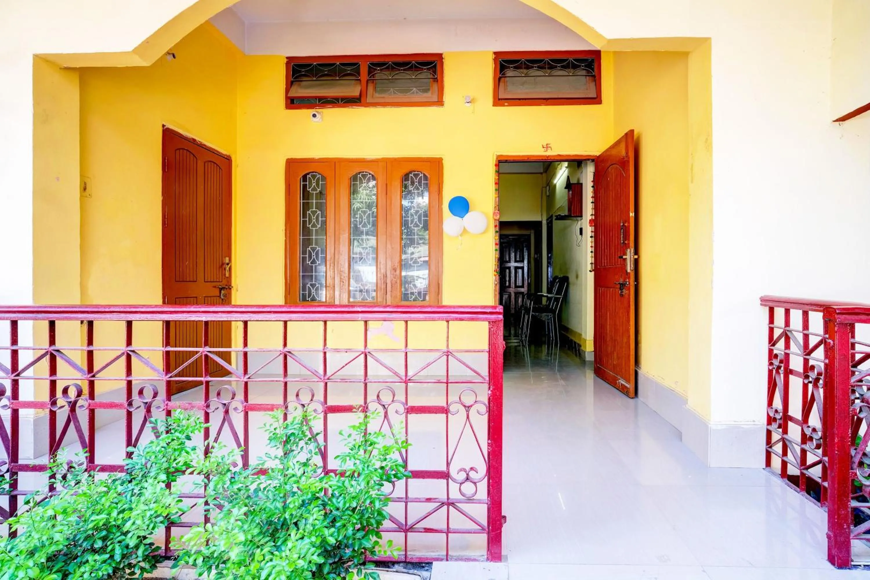 Facade/entrance in Super Hotel O Modern Home