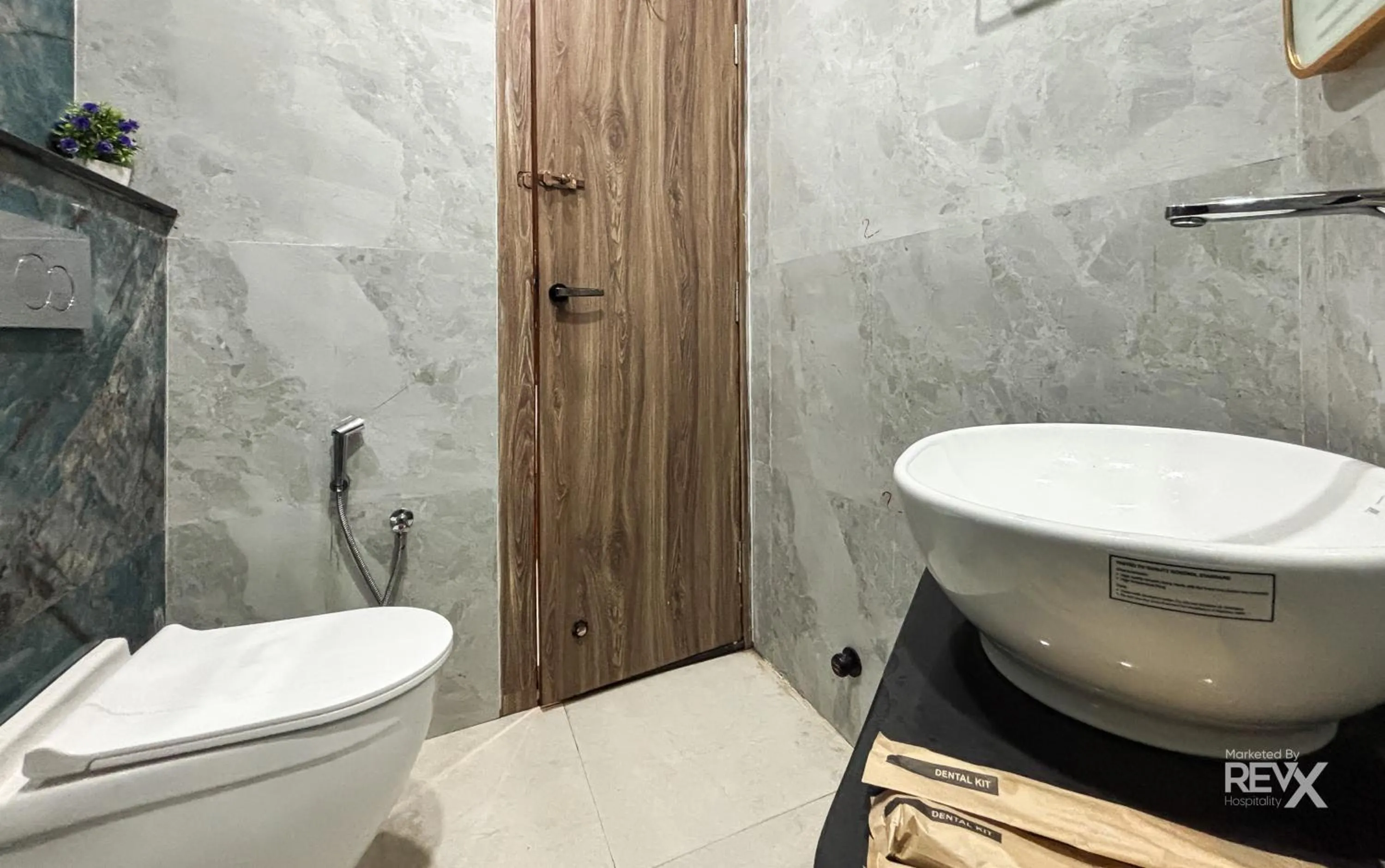 Bathroom in Hotel Brij Vas