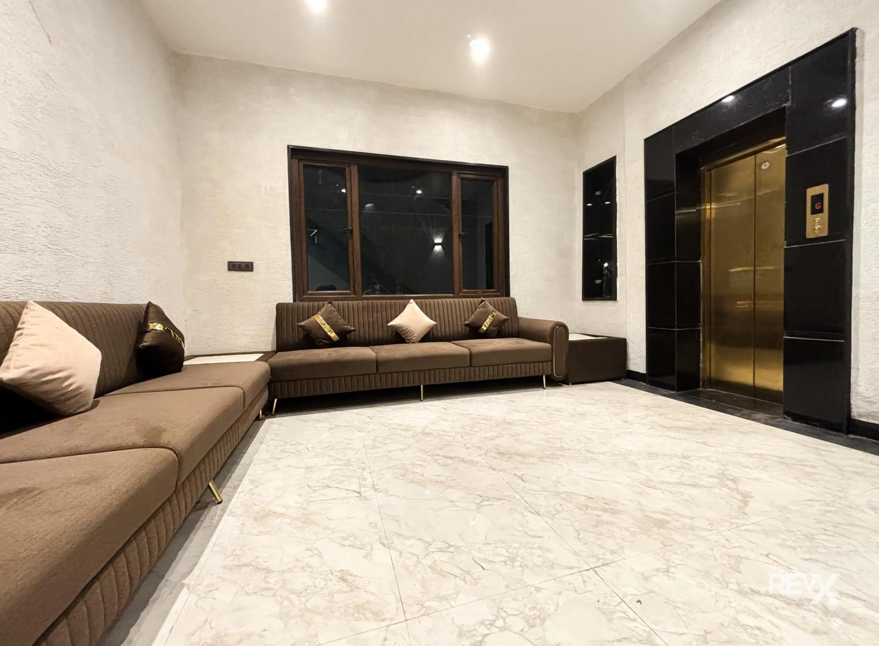 Seating area in Hotel Brij Vas