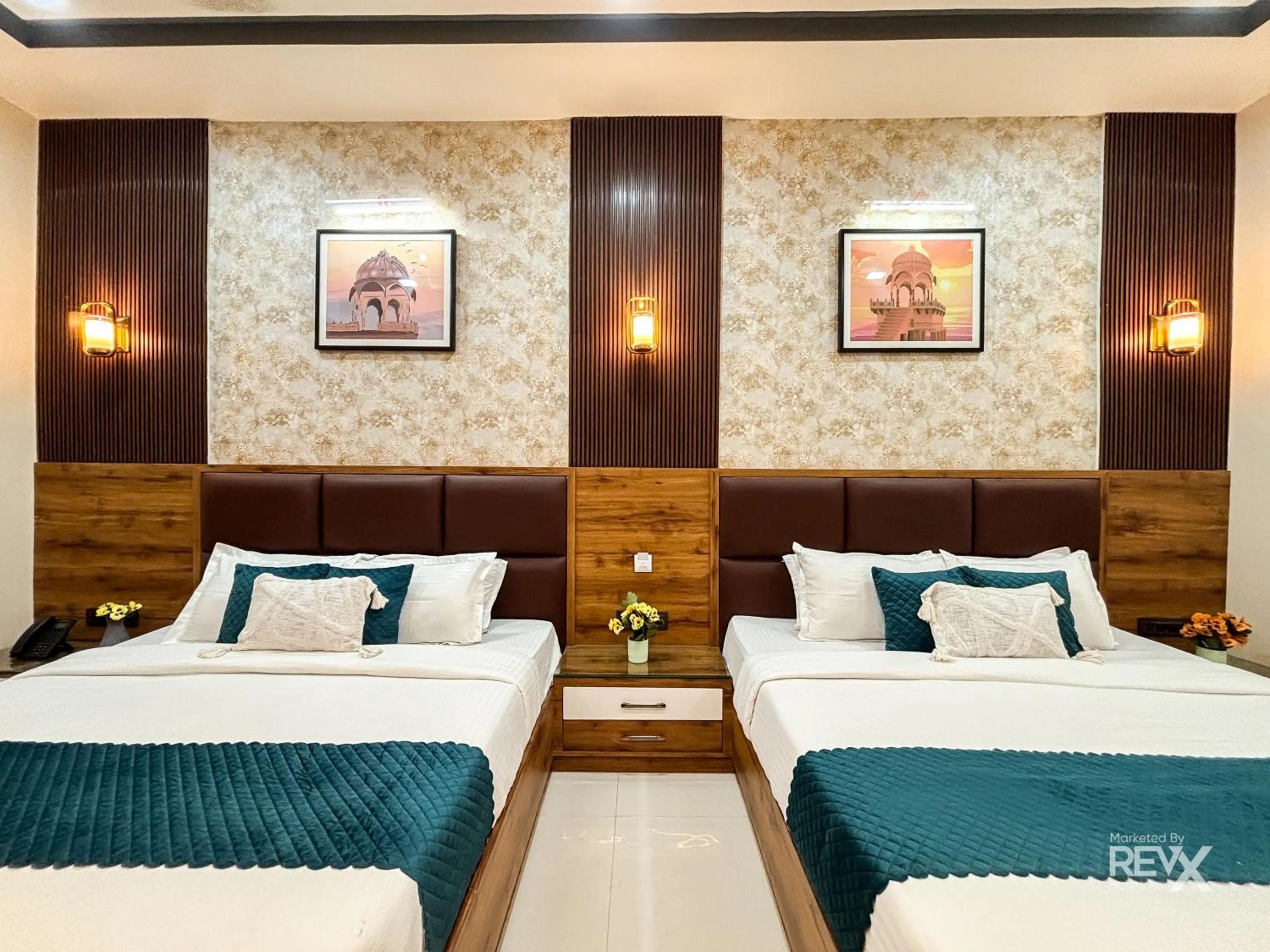 Bed in Hotel Brij Vas