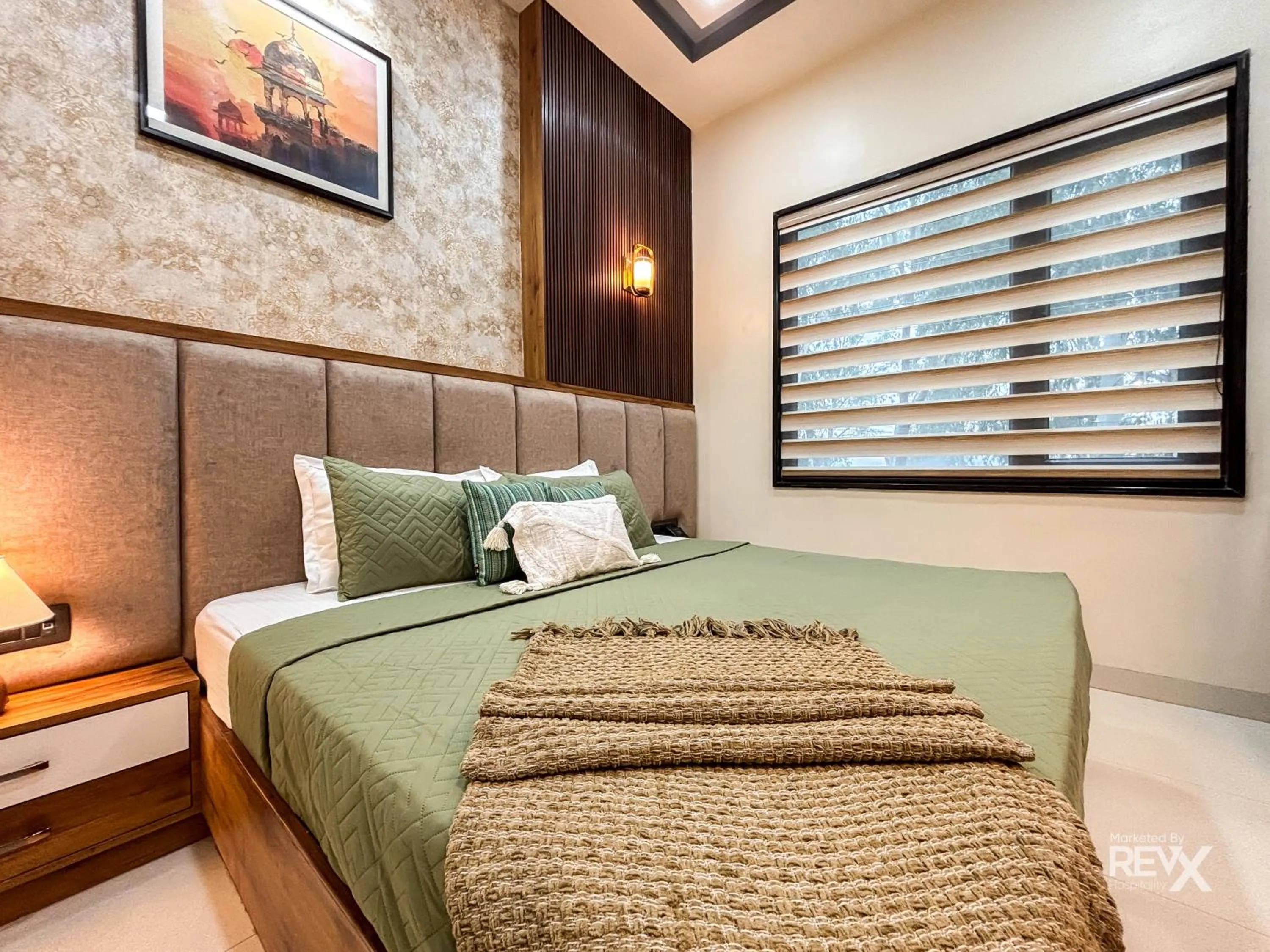 Bed in Hotel Brij Vas