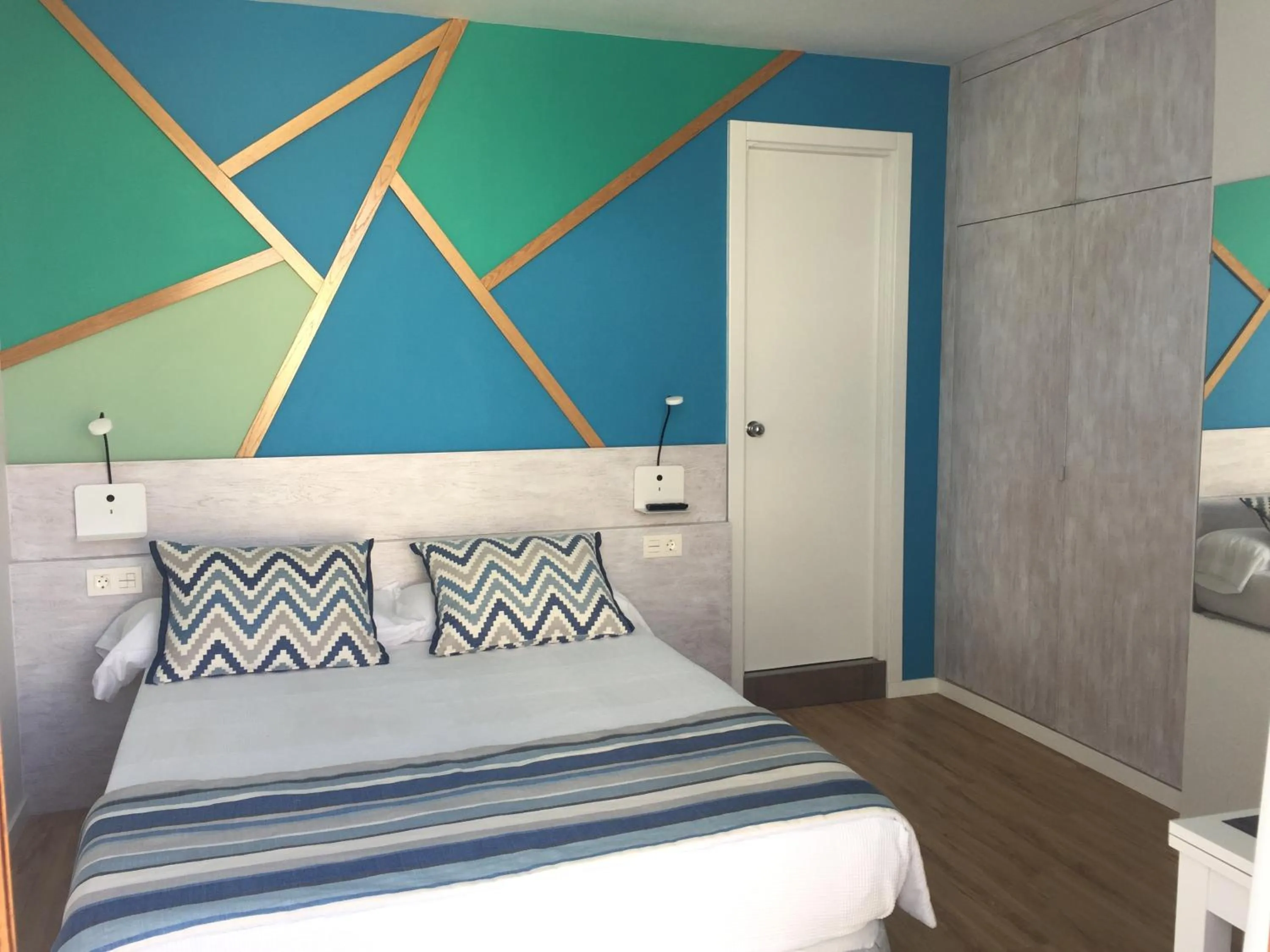 Bed in ApartHotel Idafe