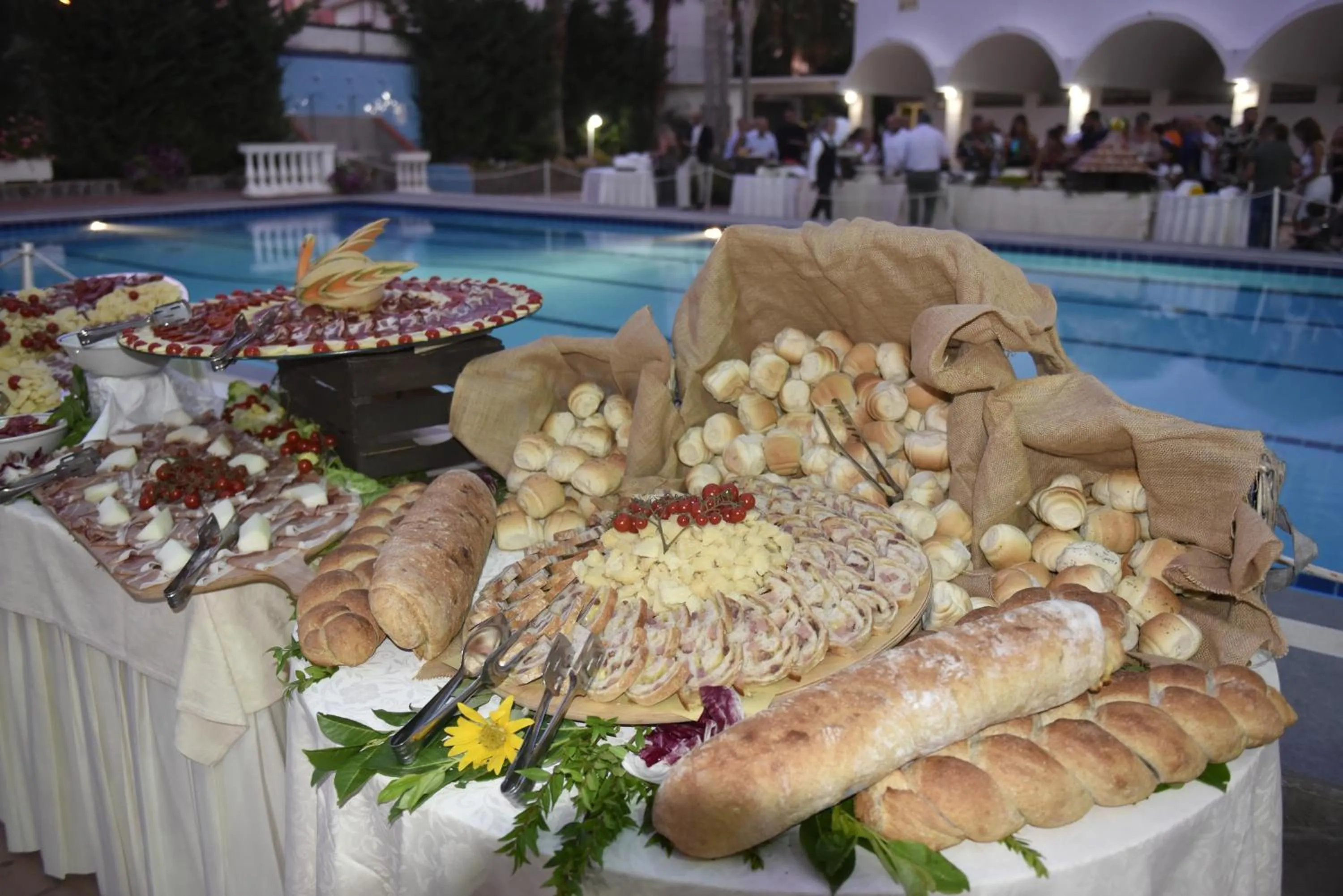 Food and drinks in Hotel Parco Dei Principi