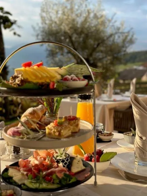 Breakfast in Haus Gregori Modern & Central Stay in Vineyard with Rooftop & Served Breakfast