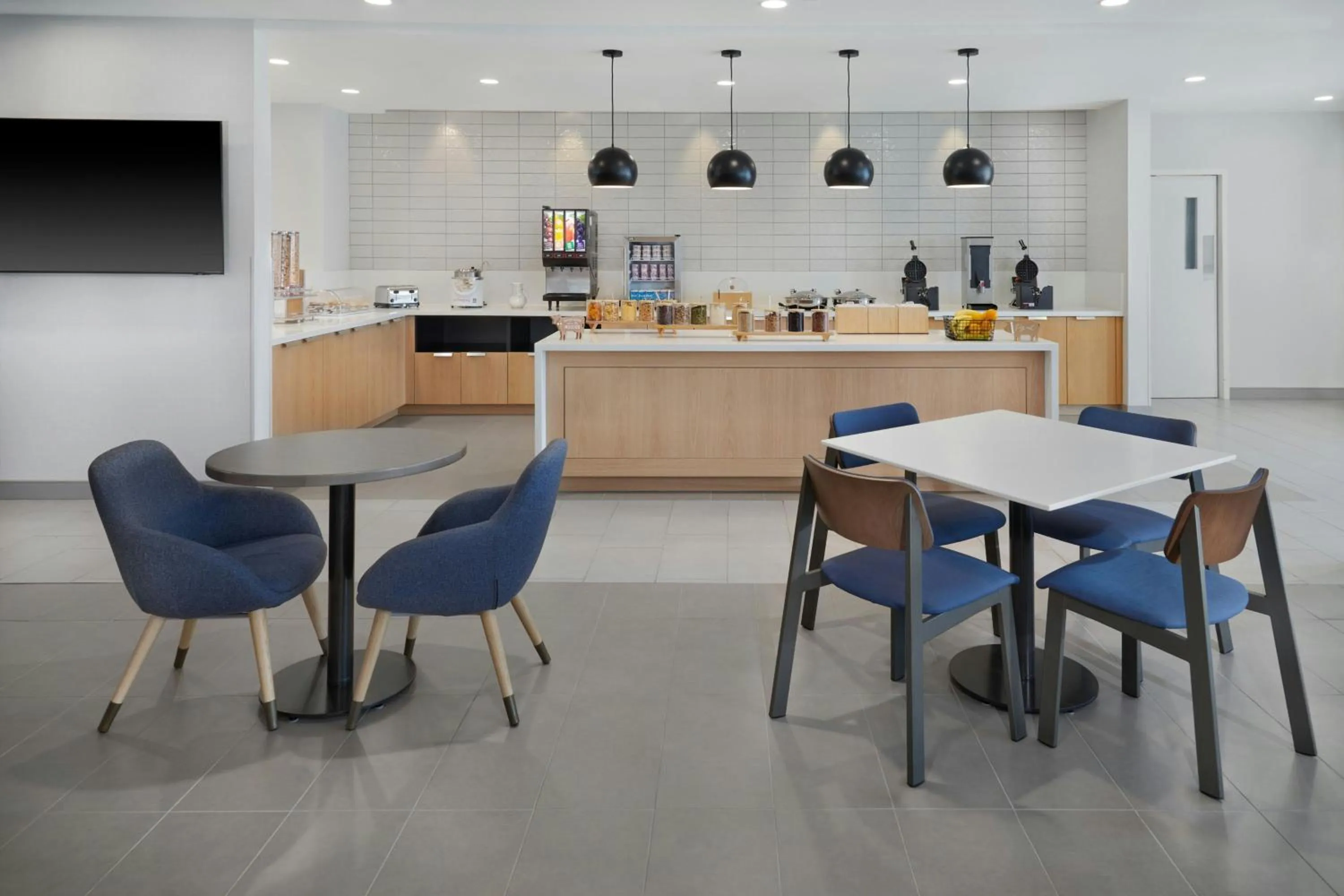 Breakfast in Fairfield by Marriott Inn & Suites Columbus