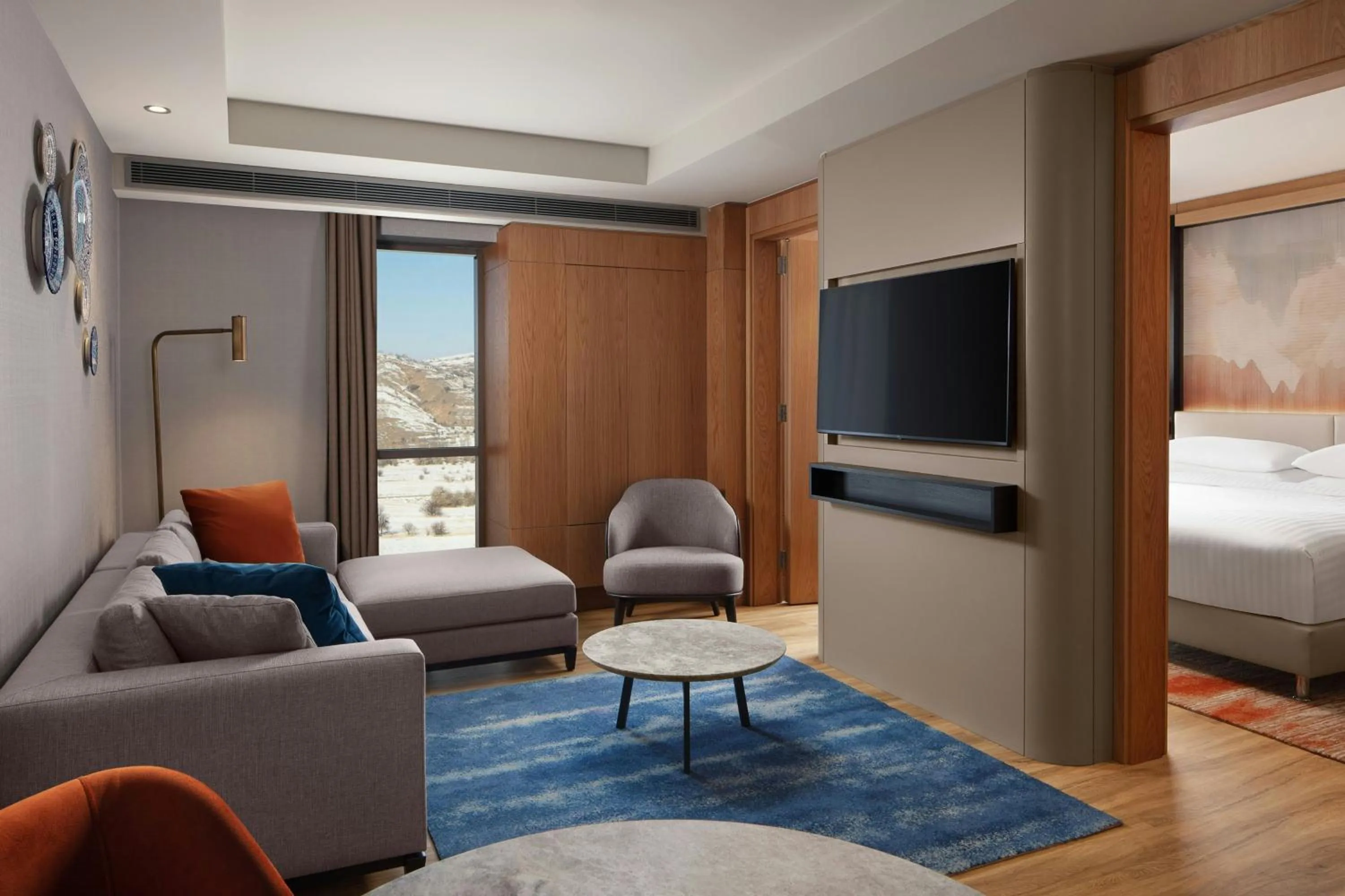 Lounge or bar, Bed in Cappadocia Marriott Hotel