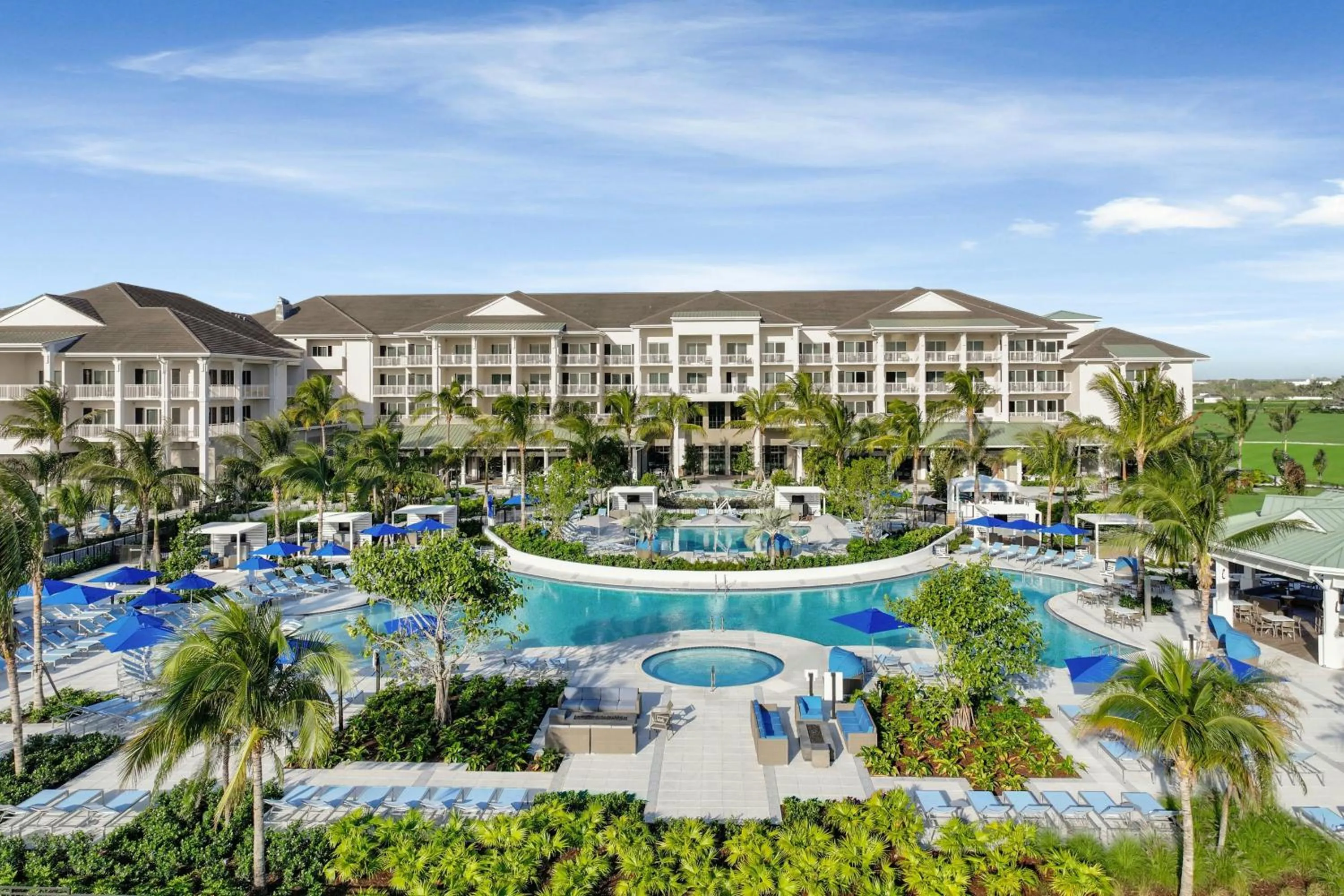 Swimming pool in The Belgrove Resort & Spa, West Palm Beach, Autograph Collection
