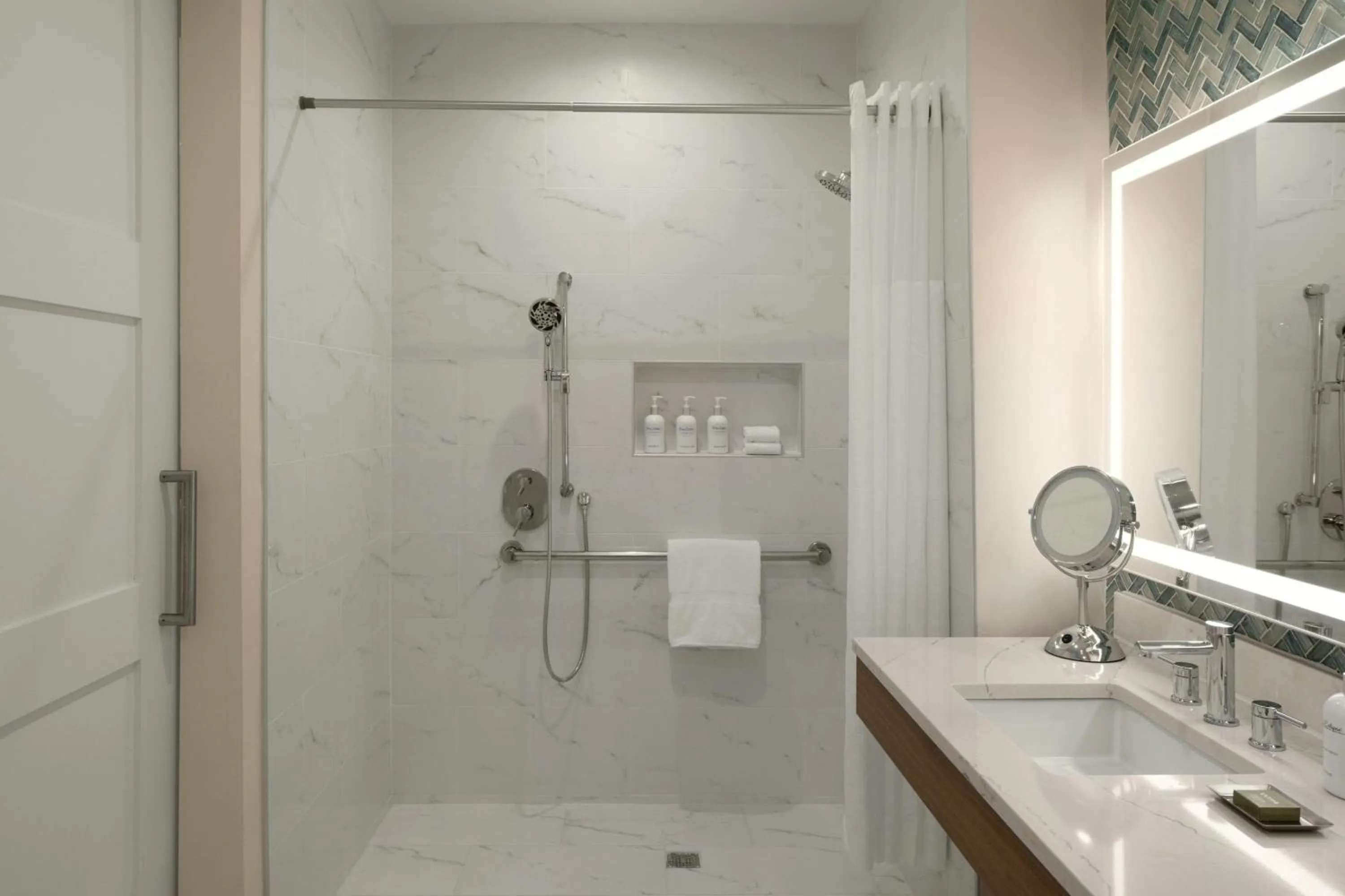 Bathroom in The Belgrove Resort & Spa, West Palm Beach, Autograph Collection