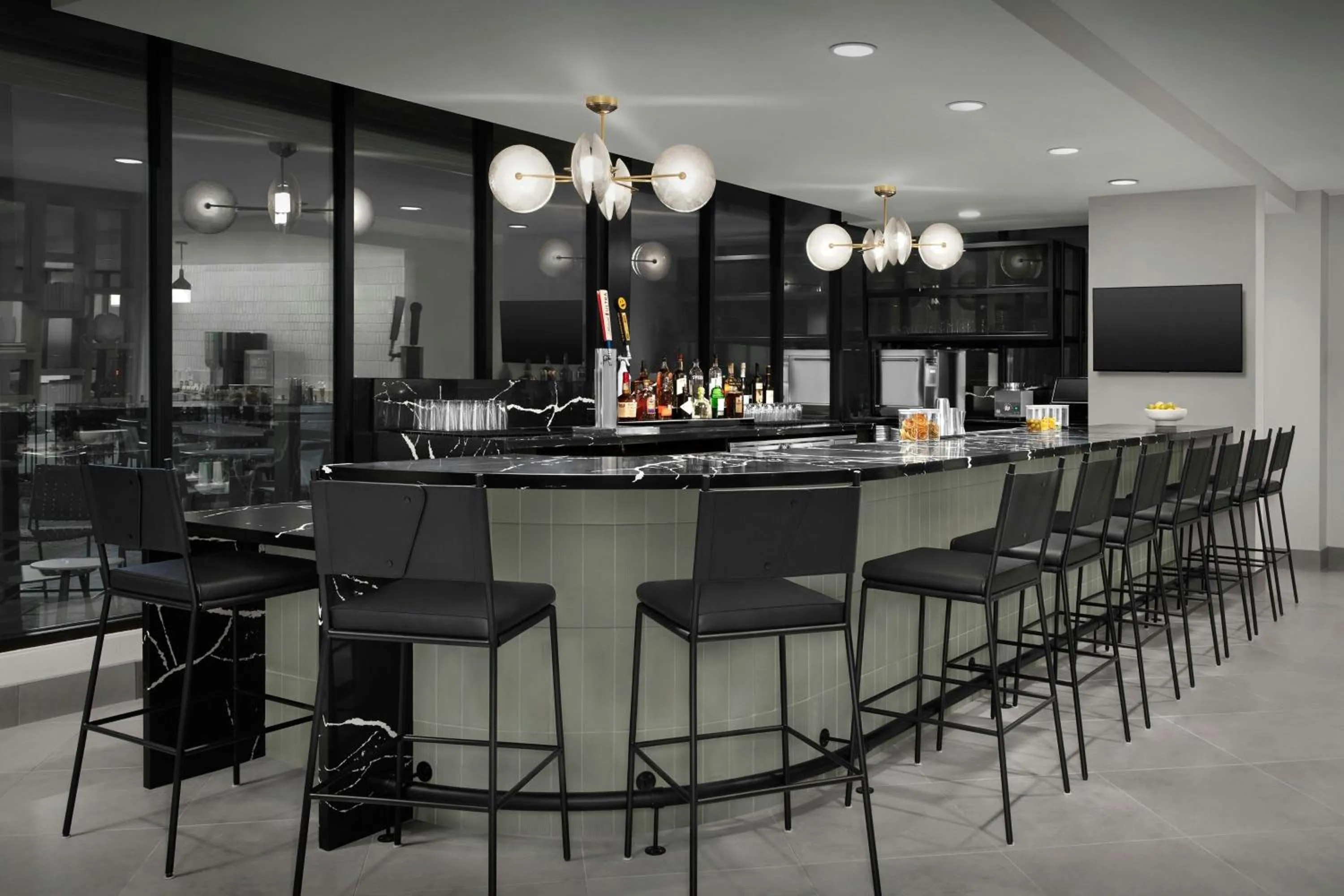 Lounge or bar in Fairfield by Marriott Inn & Suites Paris