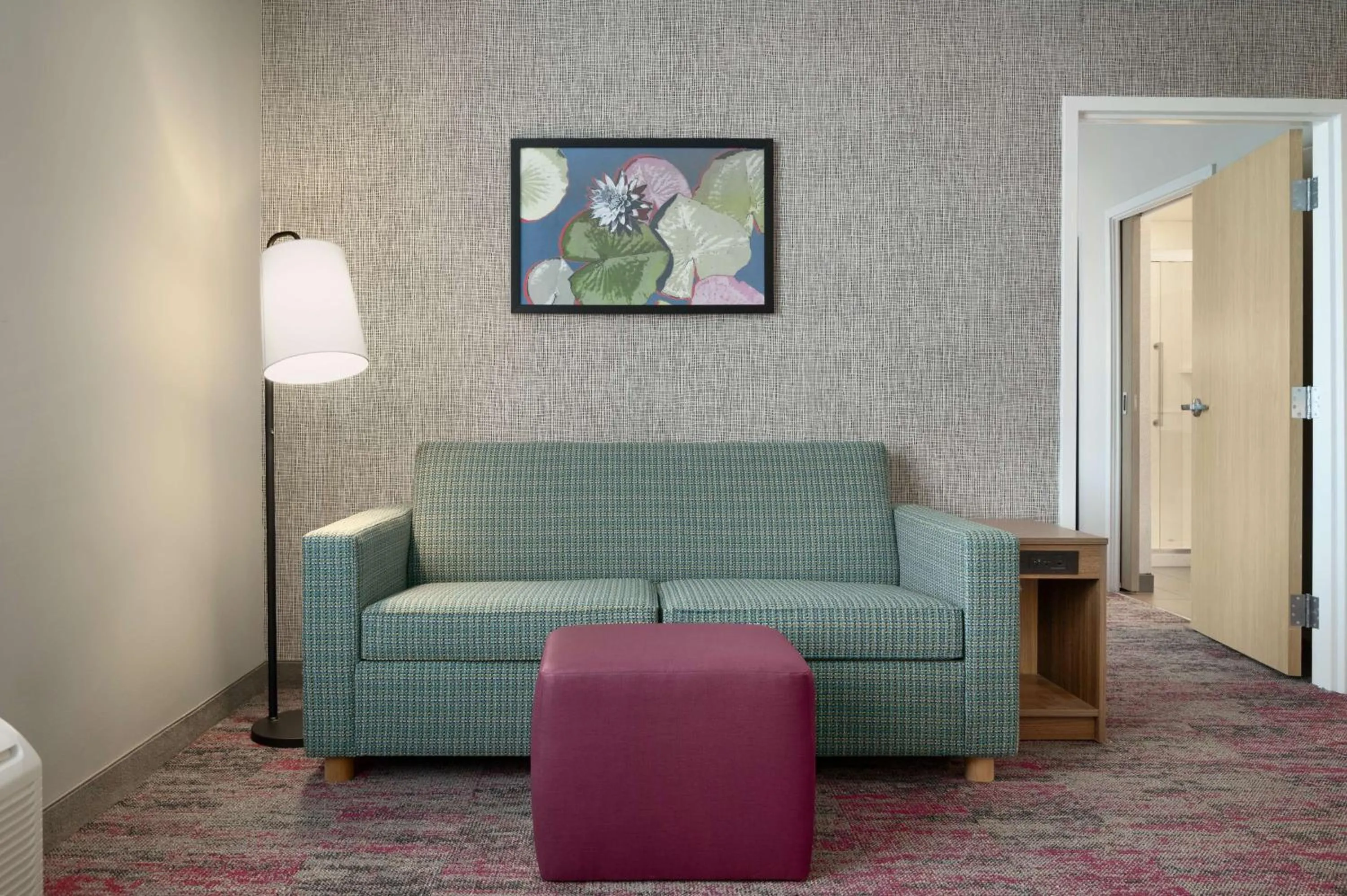 Living room in Home2 Suites By Hilton Conyers Atlanta