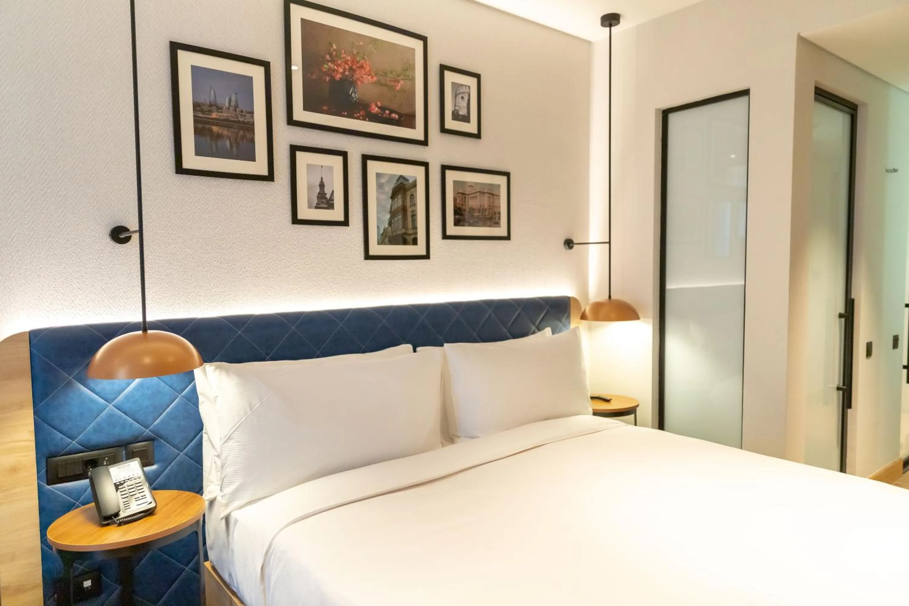 Bedroom, Bed in Hilton Garden Inn Baku