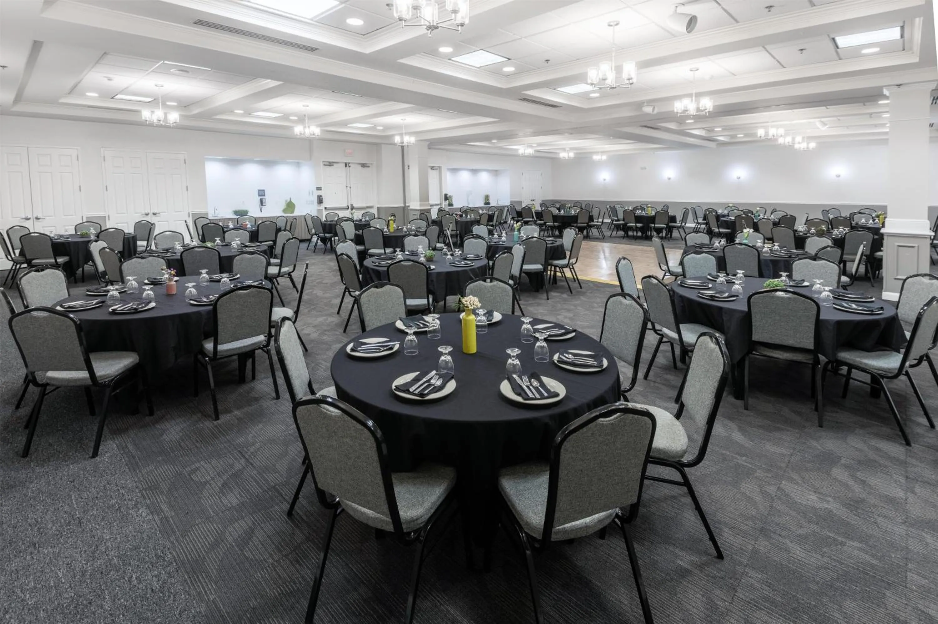 Photo of the whole room in Hilton Garden Inn Grand Forks-Und