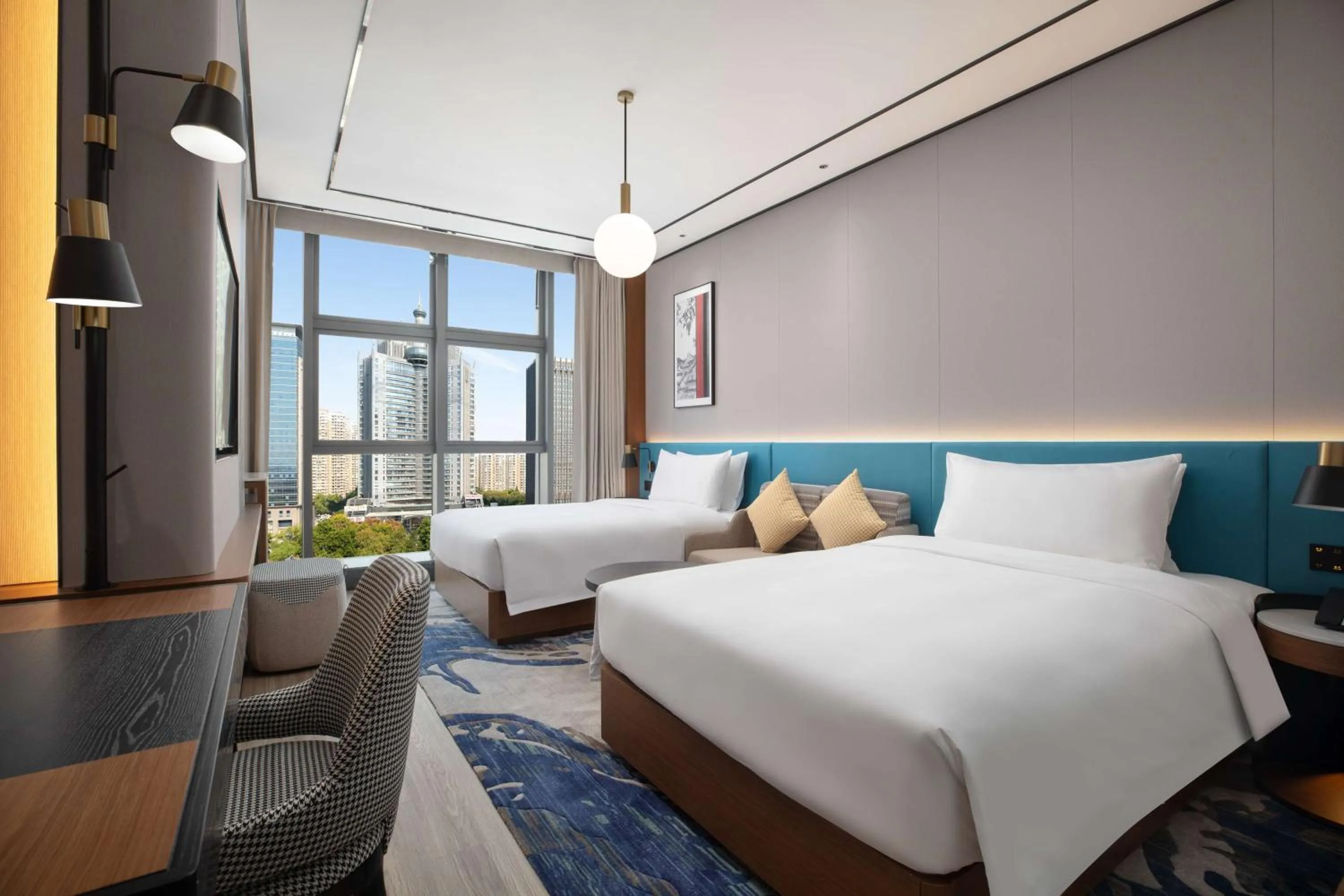 Bed in Hilton Garden Inn Luoyang Kaiyuan Avenue