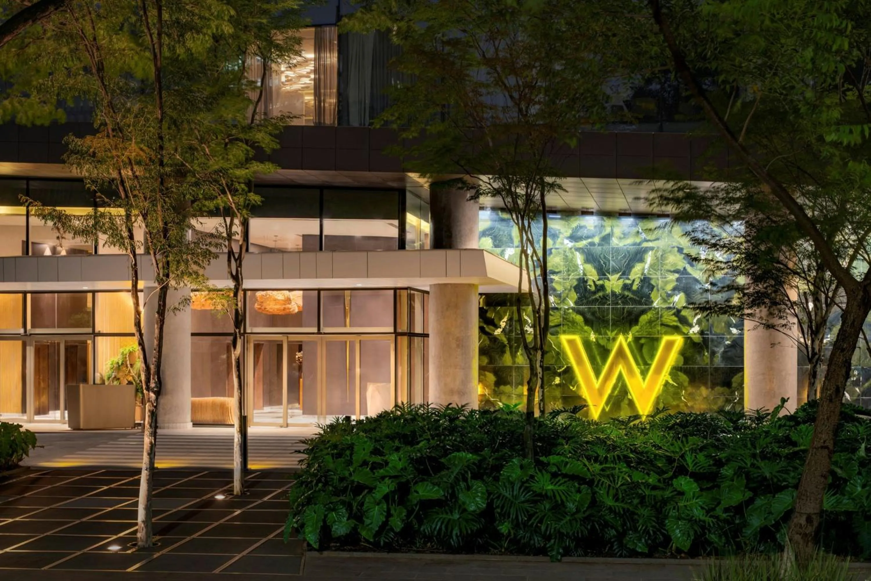 Property building in W Sao Paulo