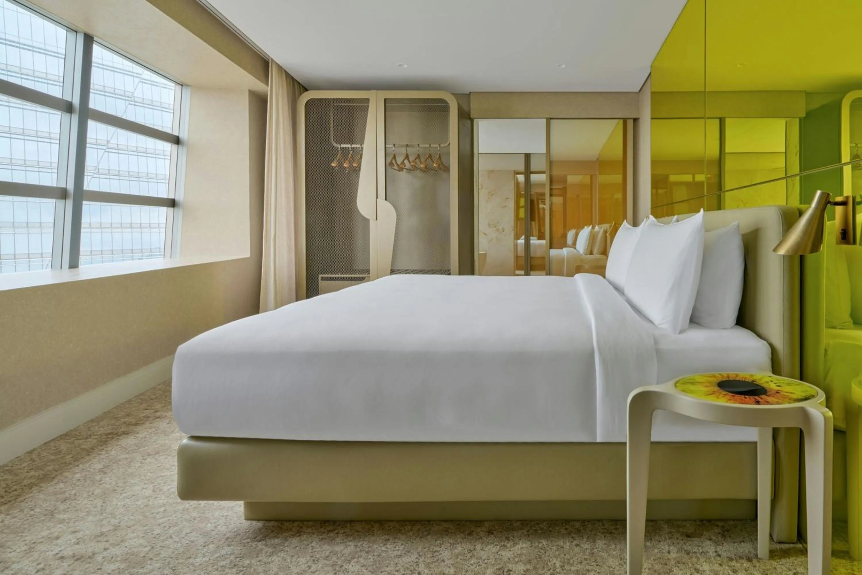 Photo of the whole room, Bed in W Sao Paulo