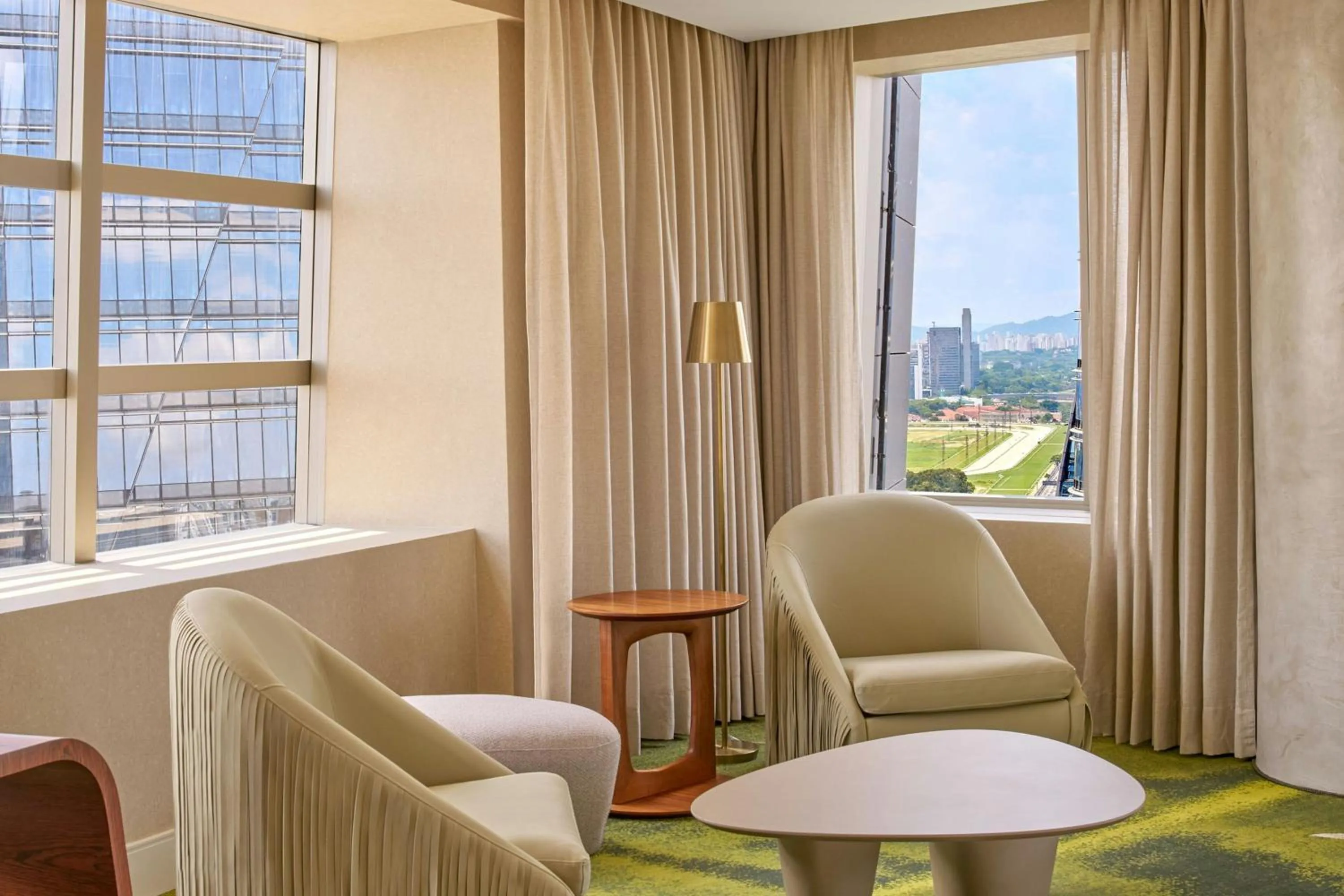 Photo of the whole room in W Sao Paulo