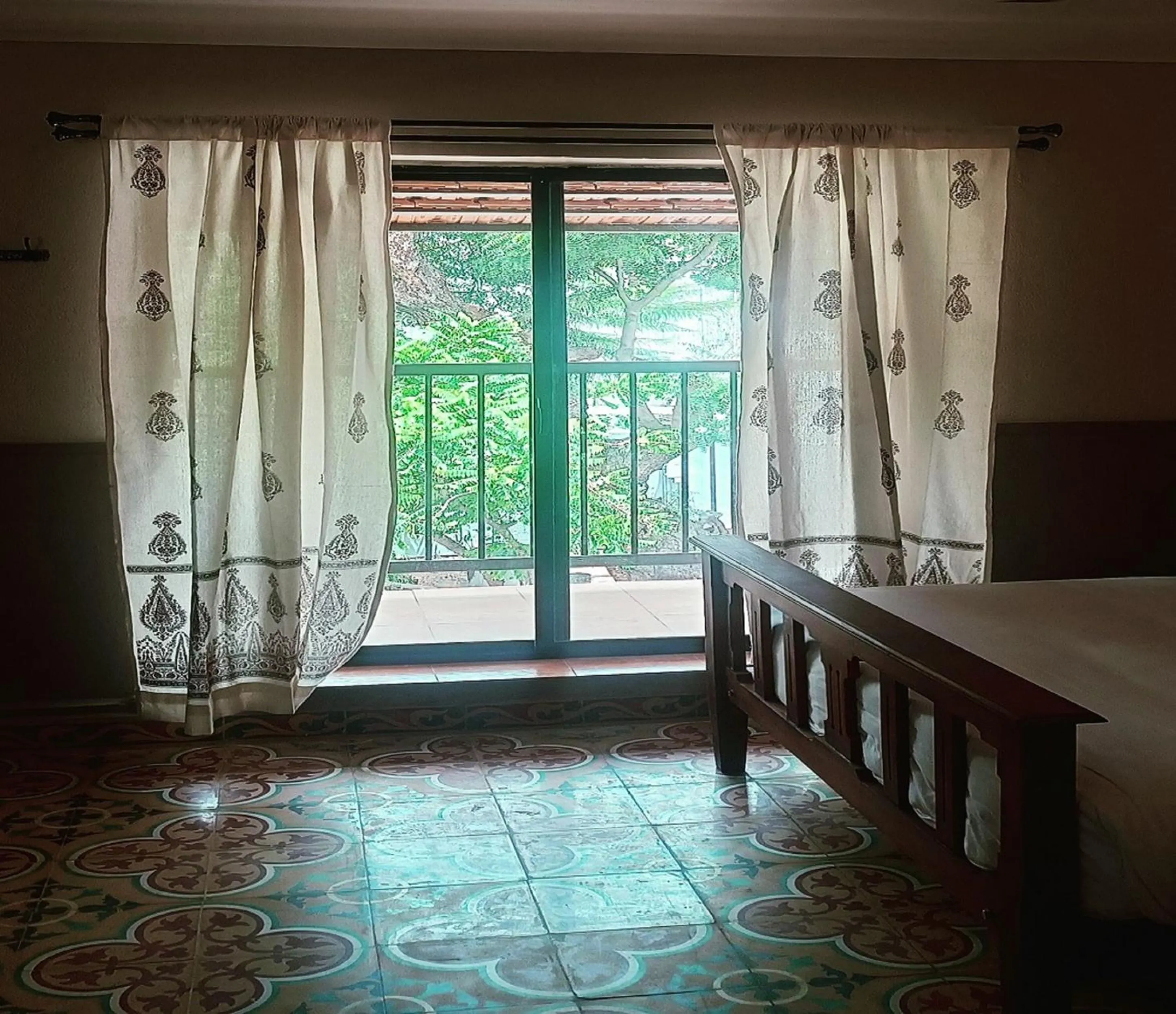 Garden, Bed in Heritage by DeFleur