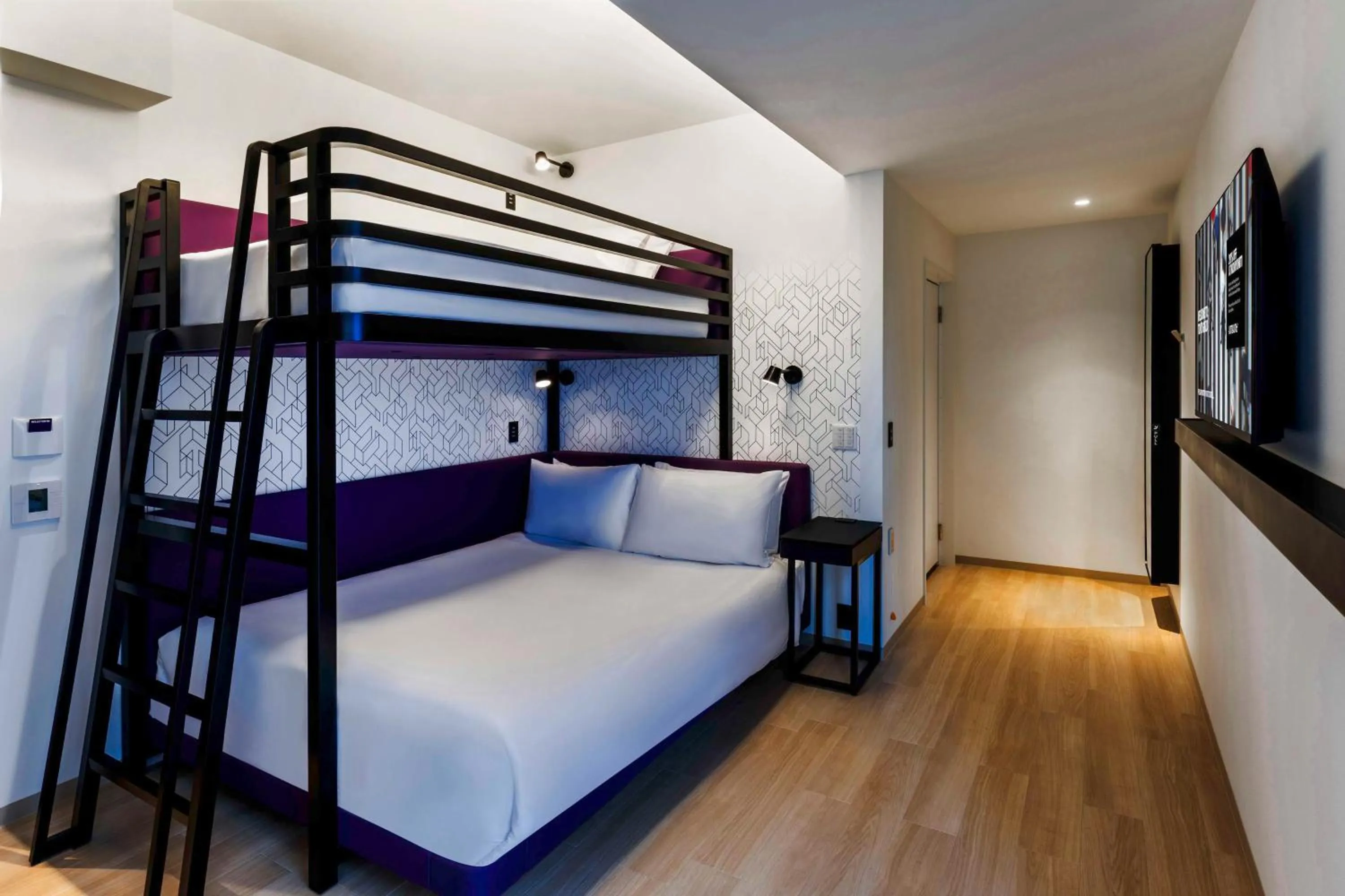 Bedroom, Bed in YOTEL Tokyo Ginza