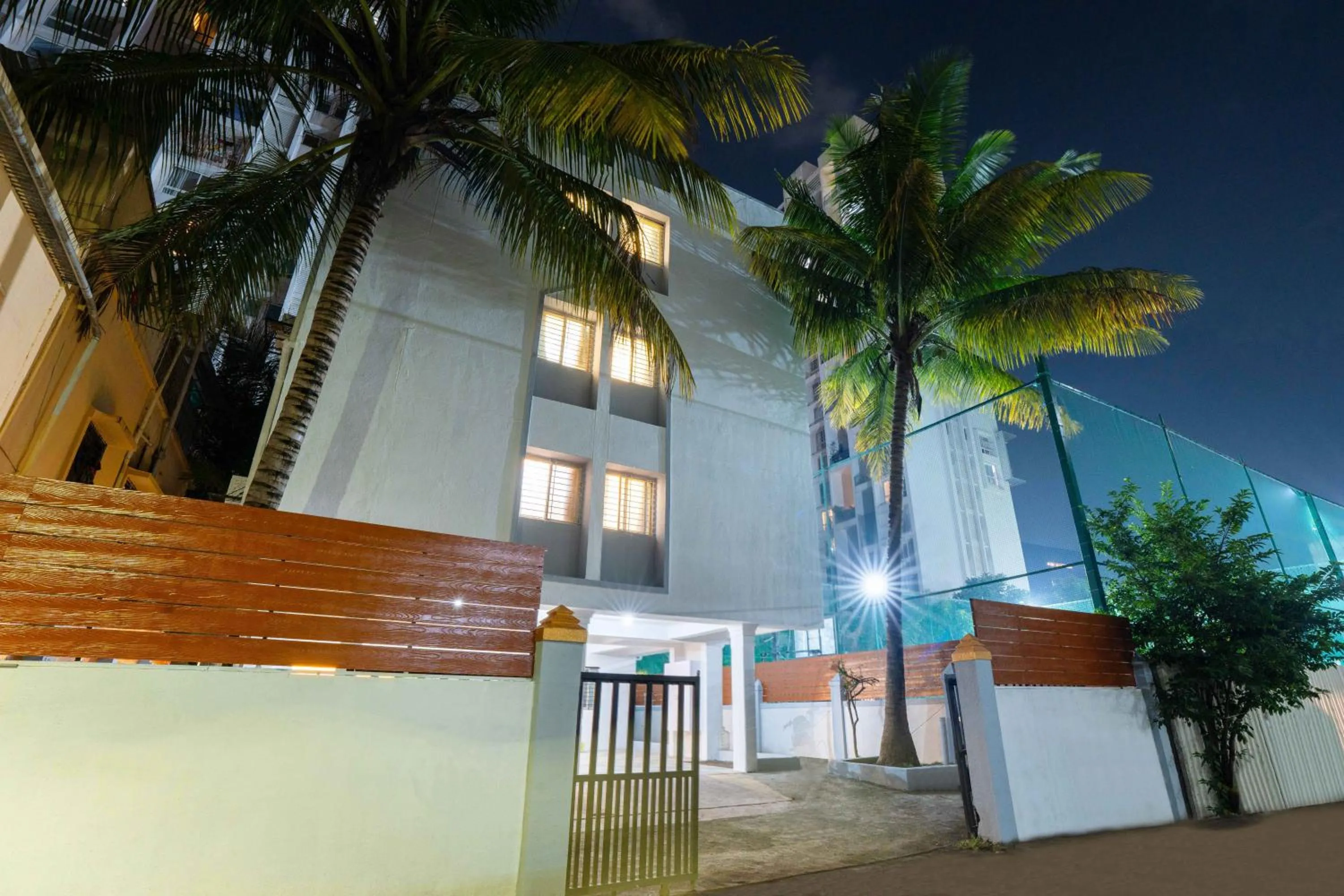 Property building in Itsy Hotels Iconic