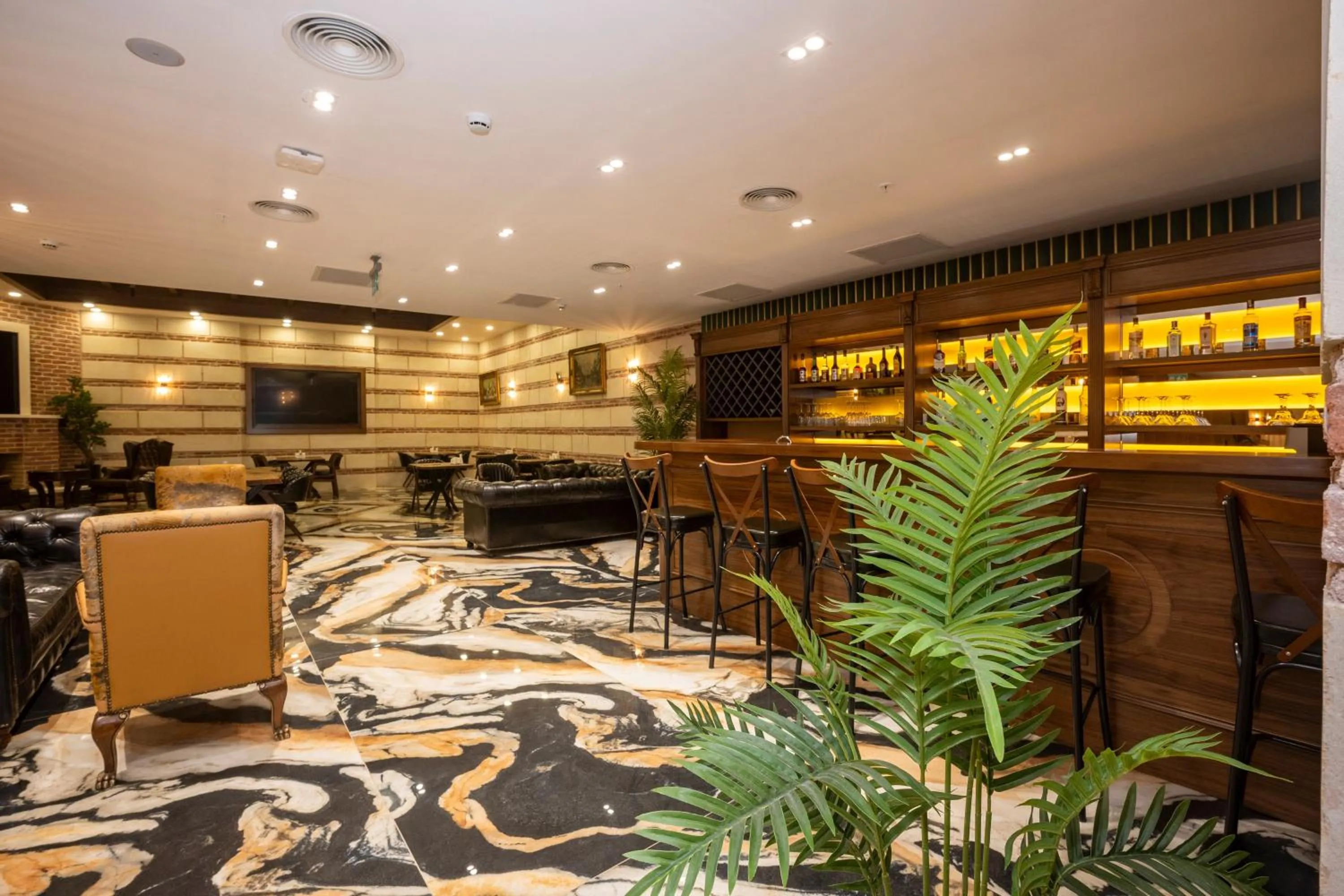 Lounge or bar in Icon Hotel Bomonti