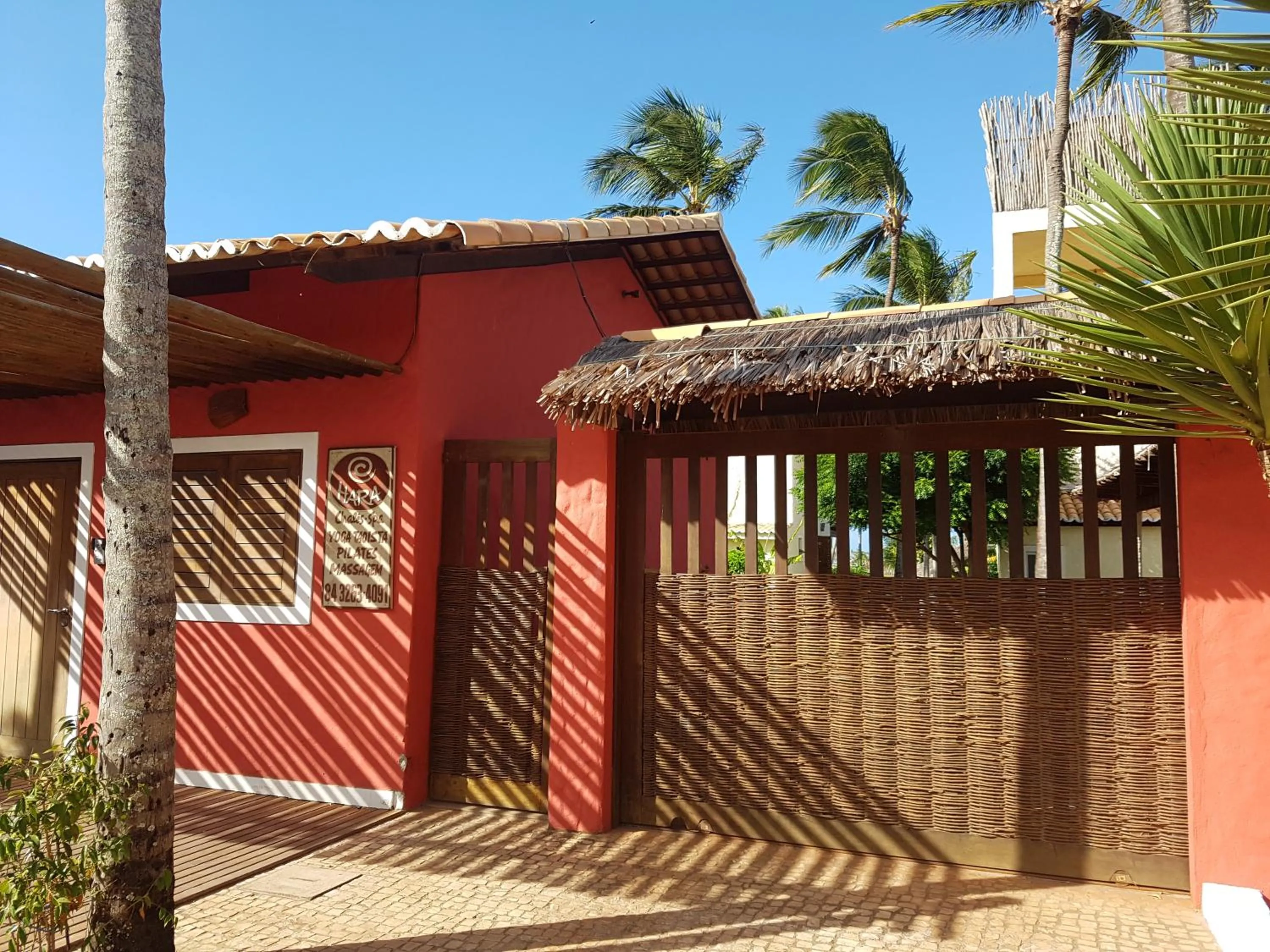 Facade/entrance in Hara Pousada e SPA