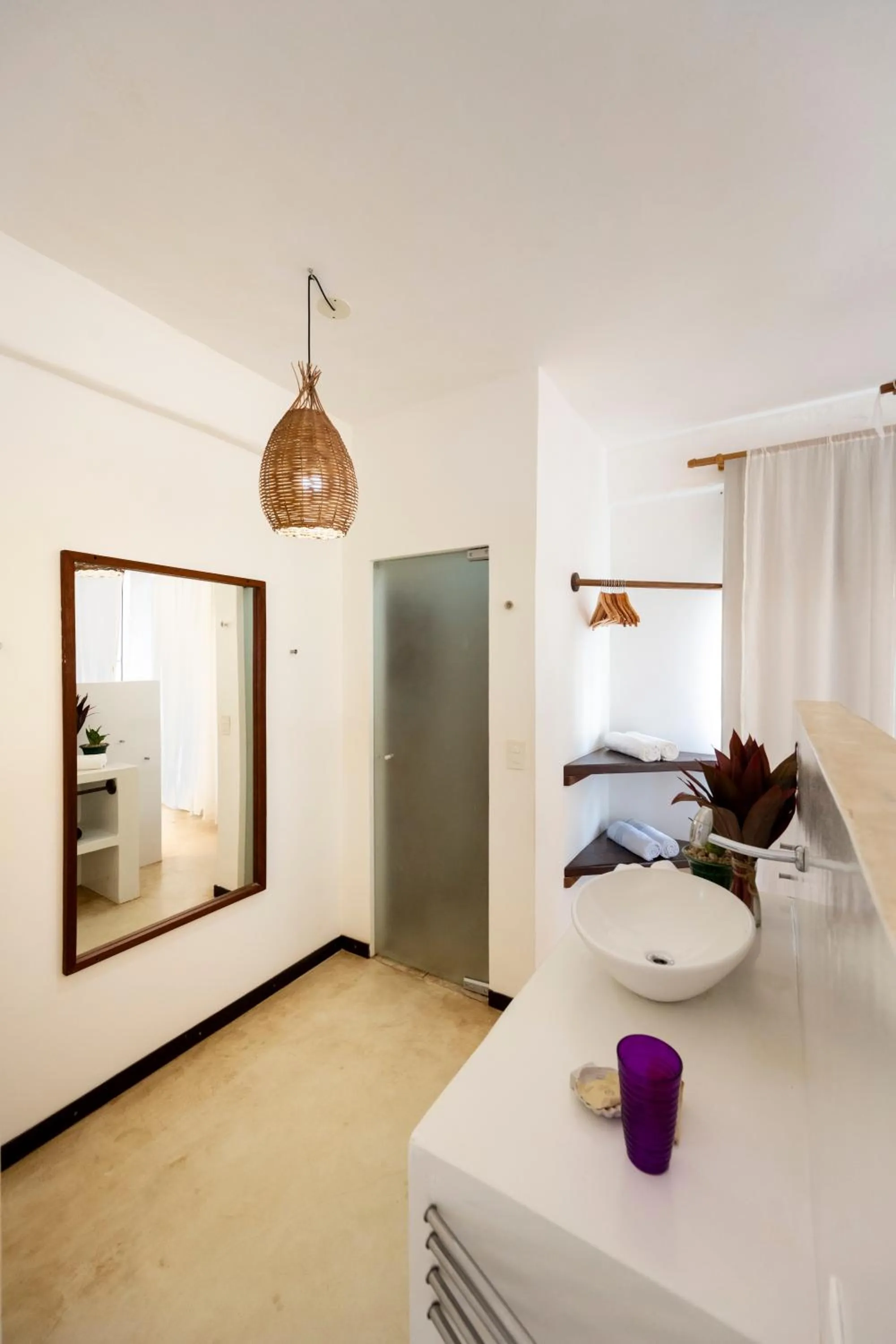 Photo of the whole room, Bed in Hara Pousada e SPA