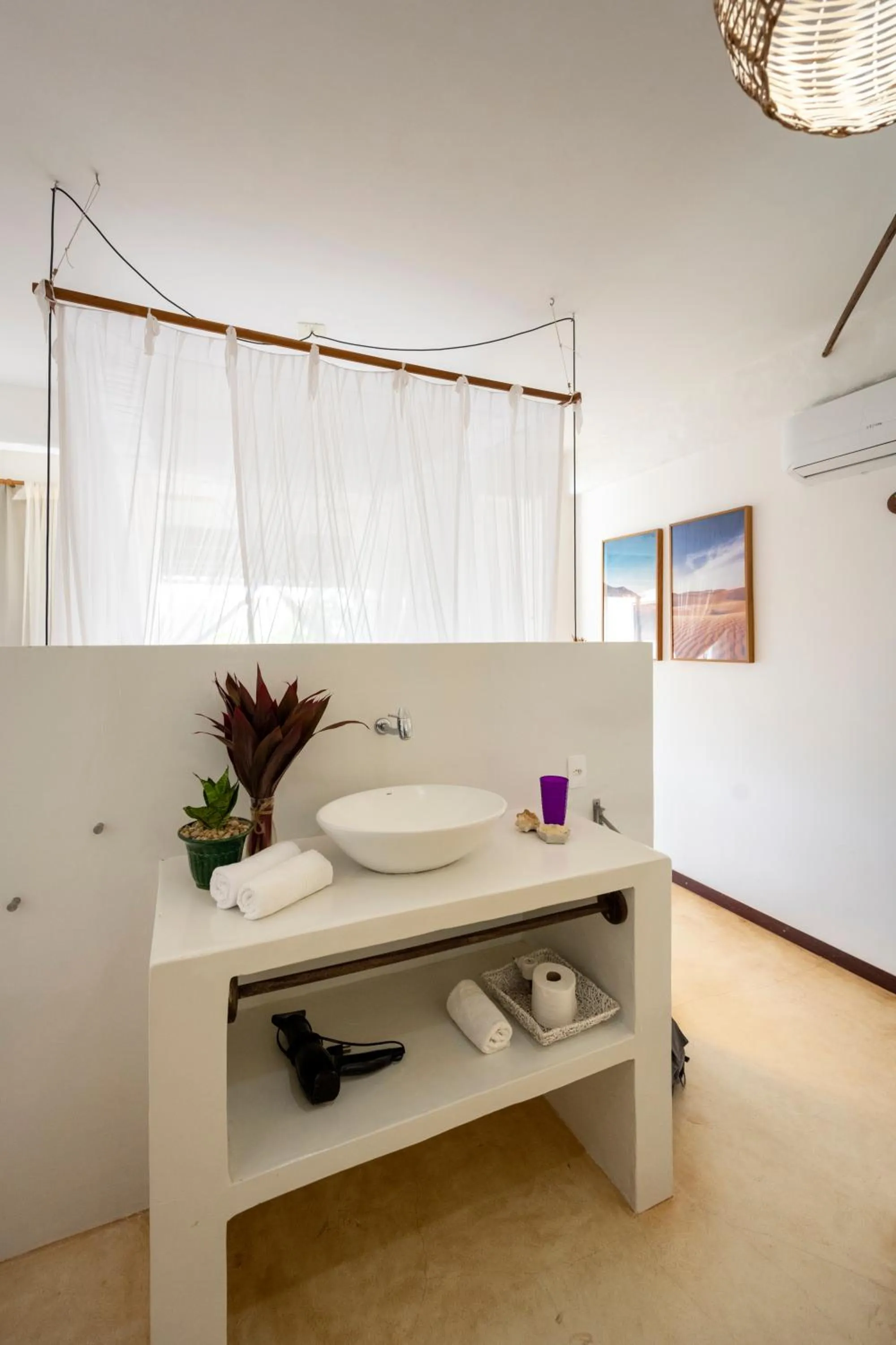 Photo of the whole room in Hara Pousada e SPA