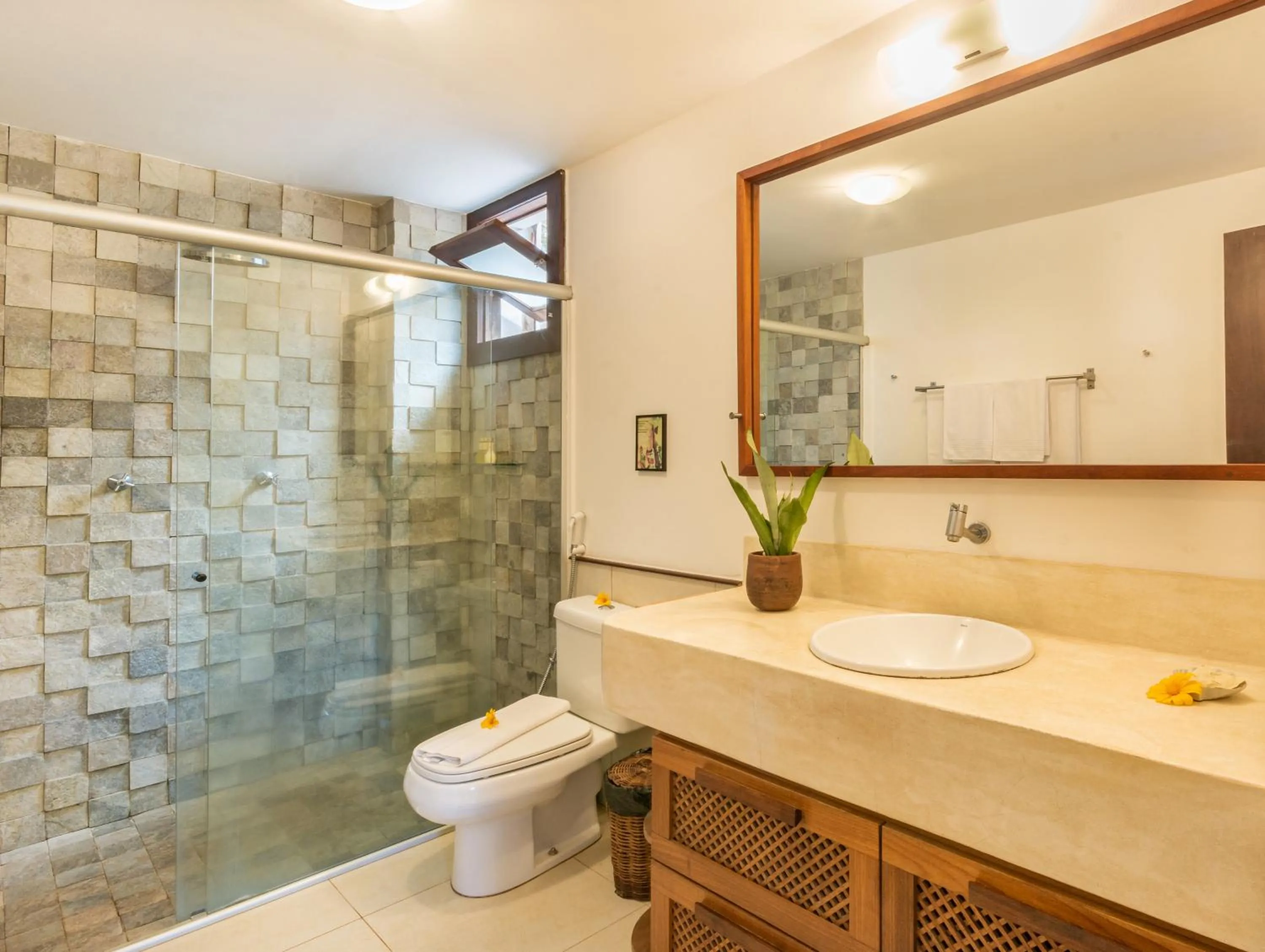 Shower in Hara Pousada e SPA