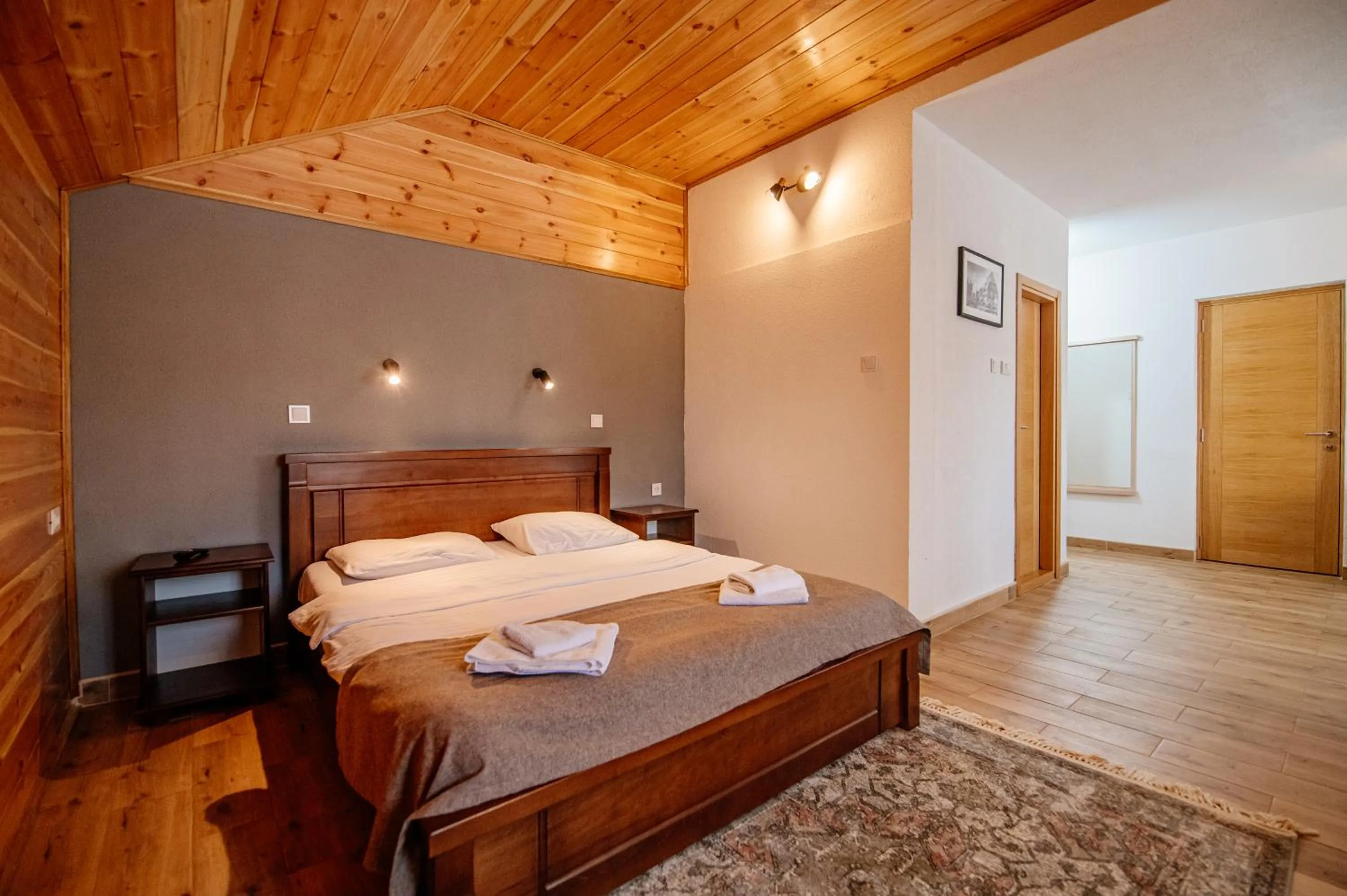 Bed in Hotel Zlatni bor