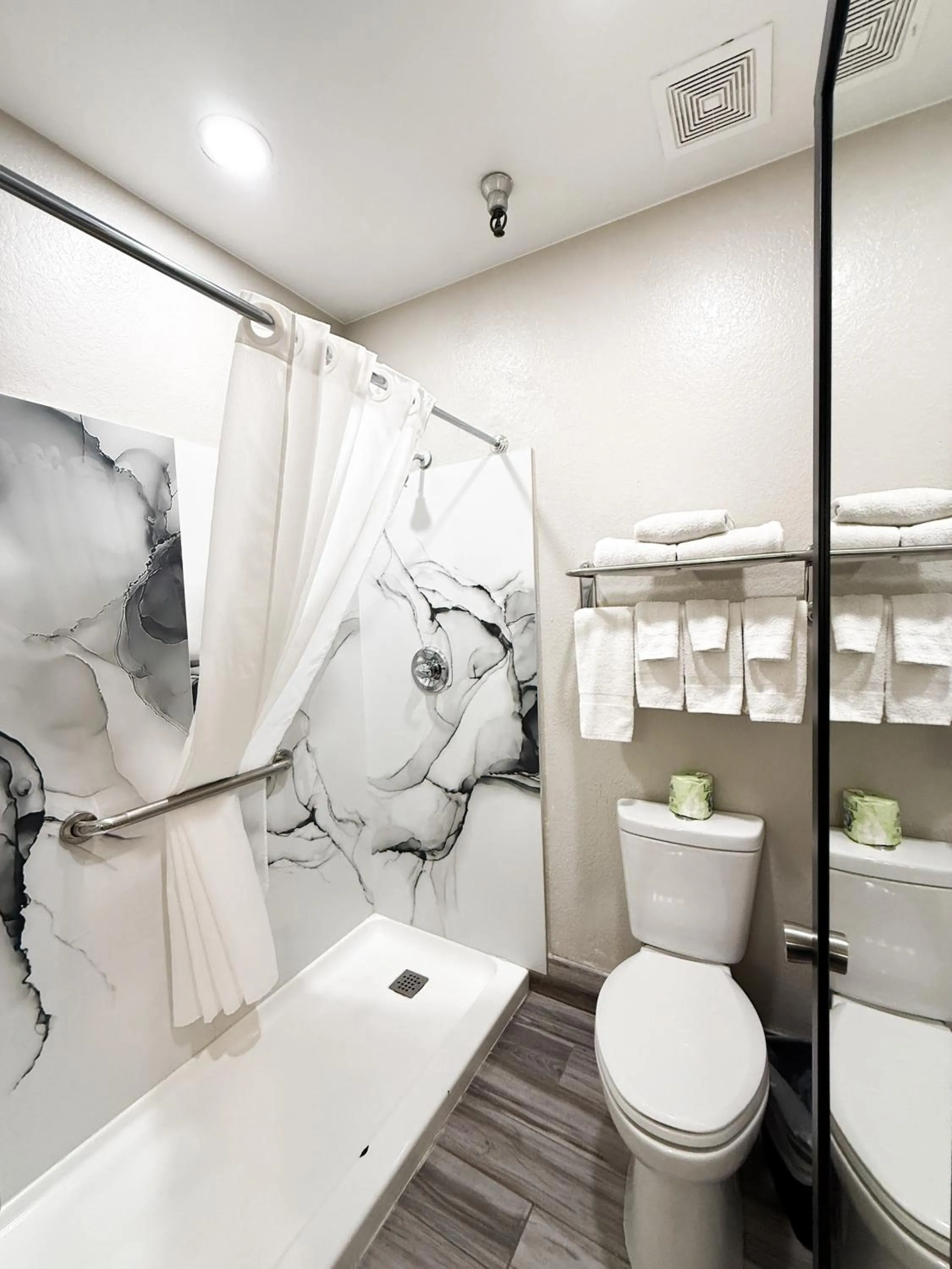 Bathroom in Studio 6 Suites Tucson, AZ Airport Kino Sports Complex