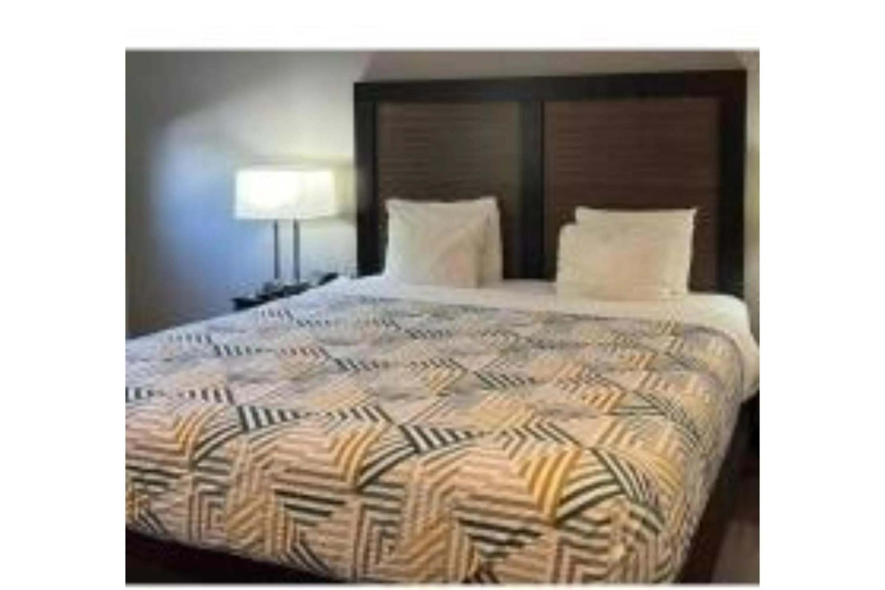 Bed in Studio 6 Suites Tucson, AZ Airport Kino Sports Complex