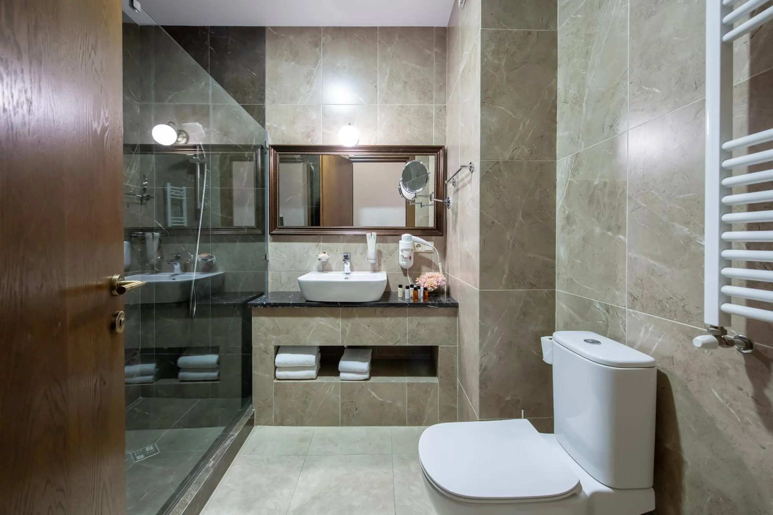 Bathroom in Tbilisi Laerton Hotel