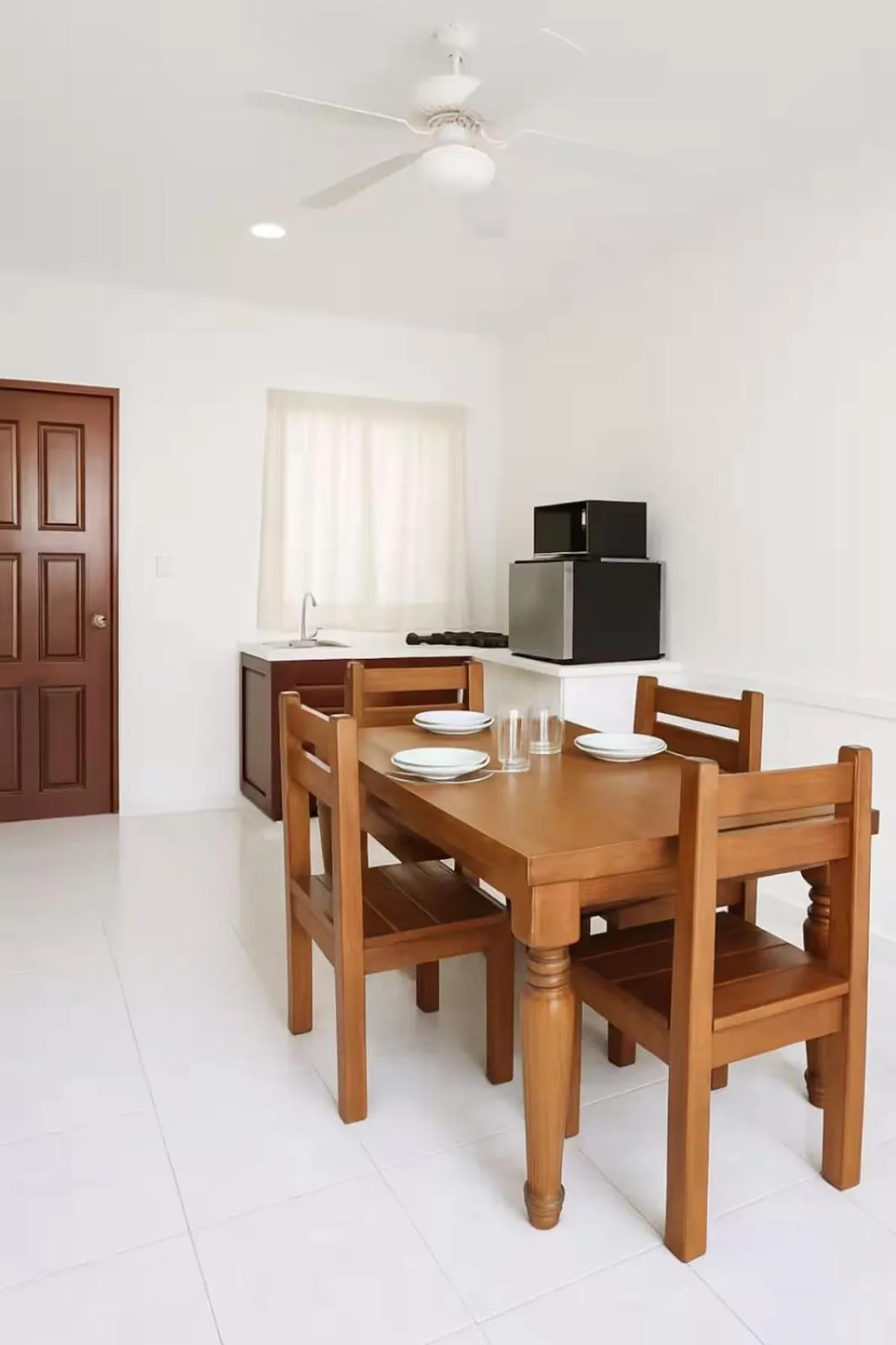 Hotel Vista Caribe 5ta Av a 5 Pasos de la Playa