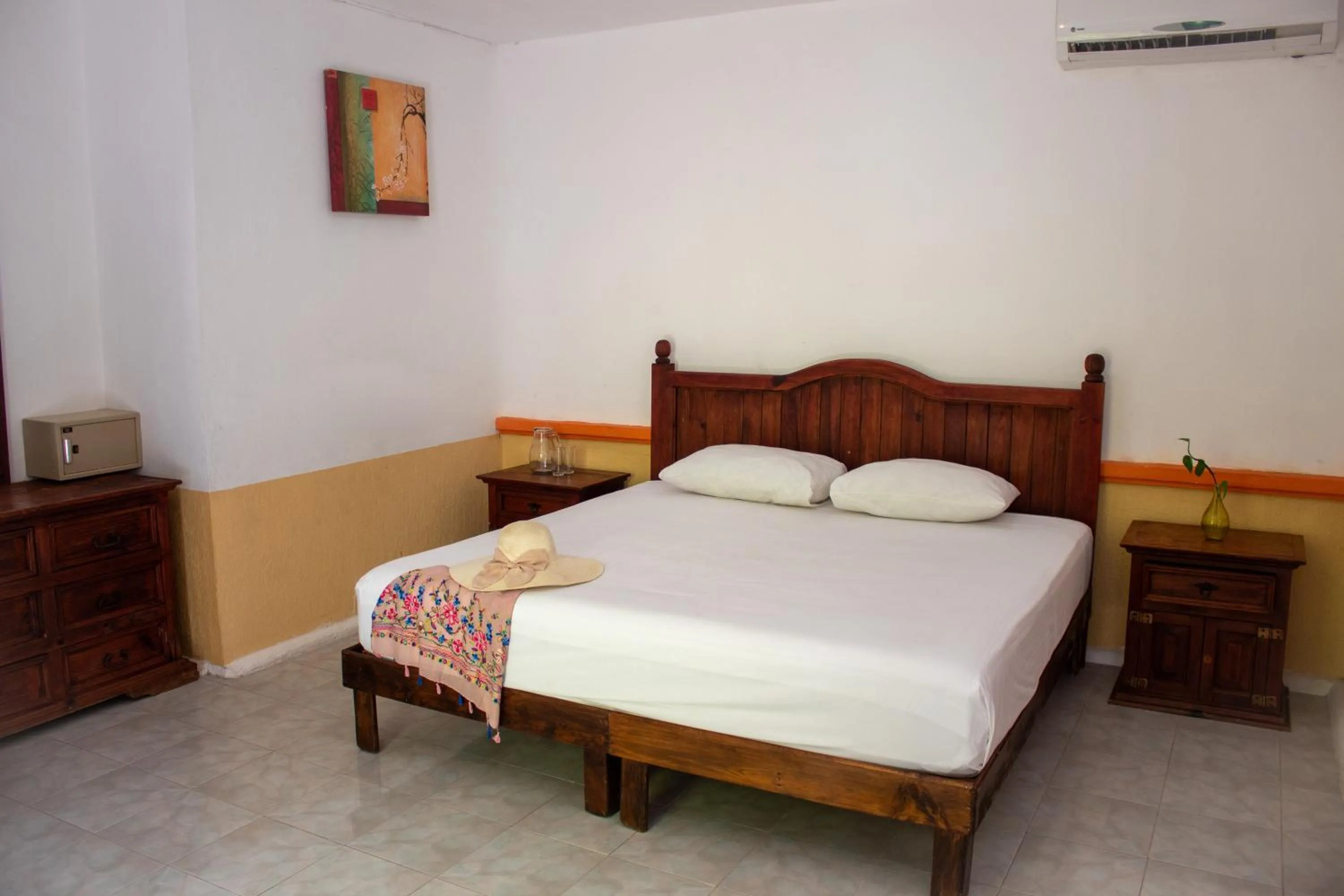 Bedroom, Bed in Hotel Vista Caribe 5ta Av a 5 Pasos de la Playa