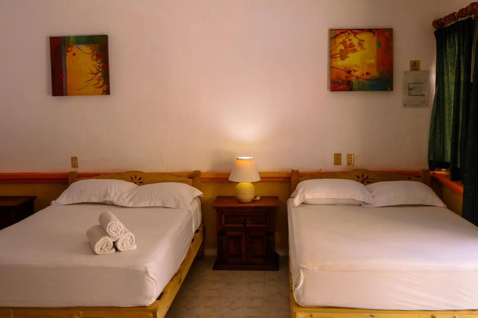 Bedroom, Bed in Hotel Vista Caribe 5ta Av a 5 Pasos de la Playa