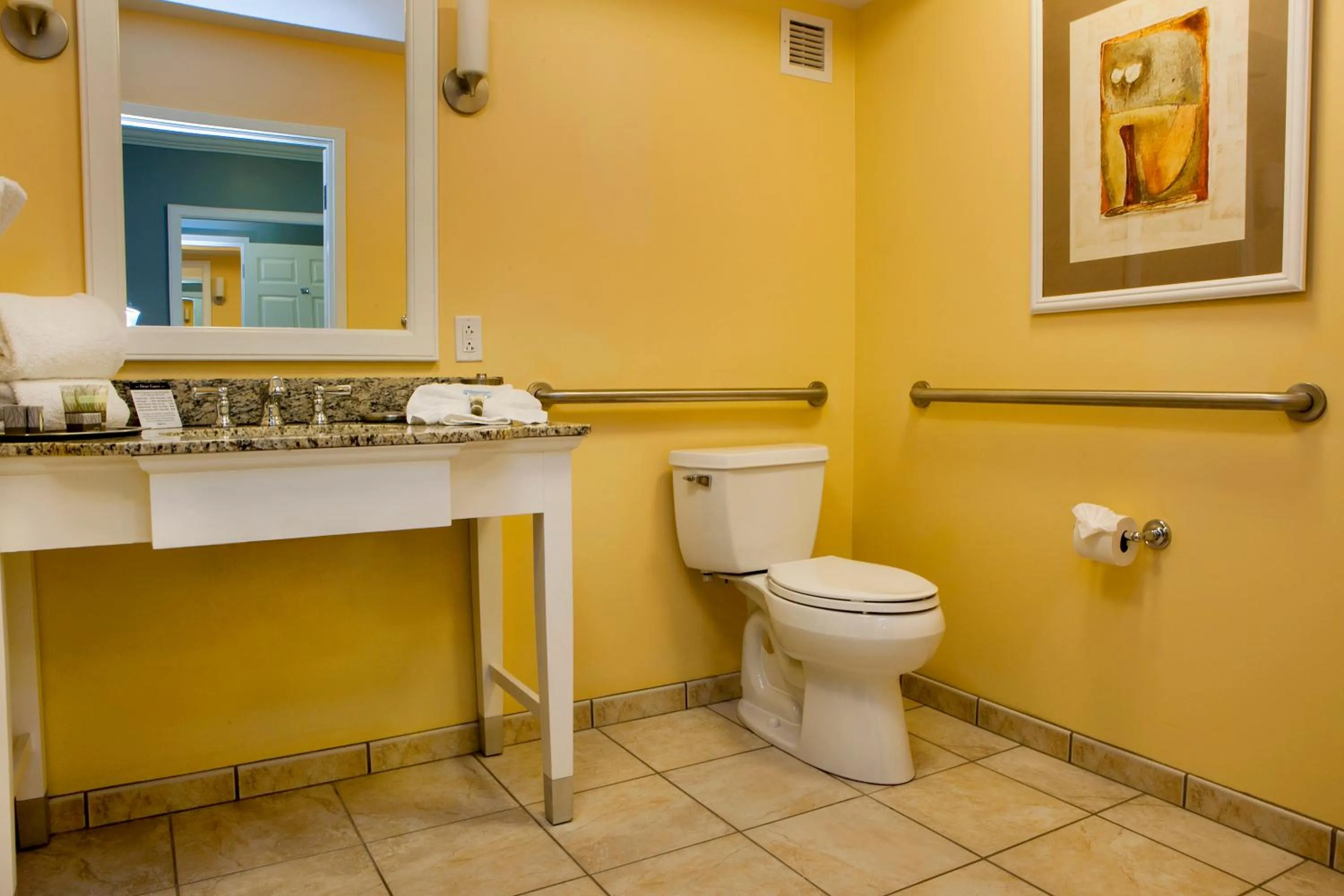 Bathroom in Watkins Glen Harbor Hotel