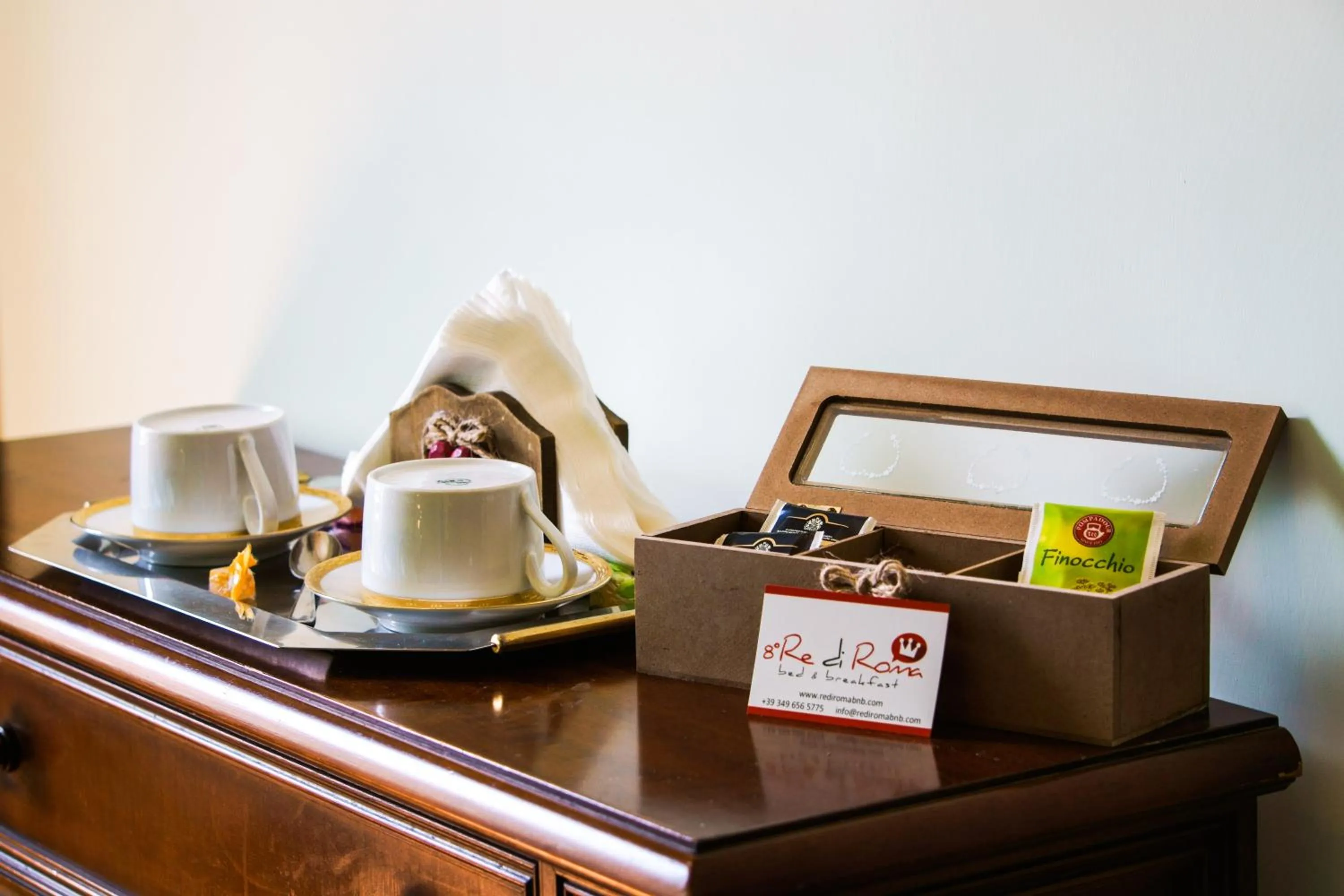 Coffee/tea facilities in L'Ottavo Re di Roma