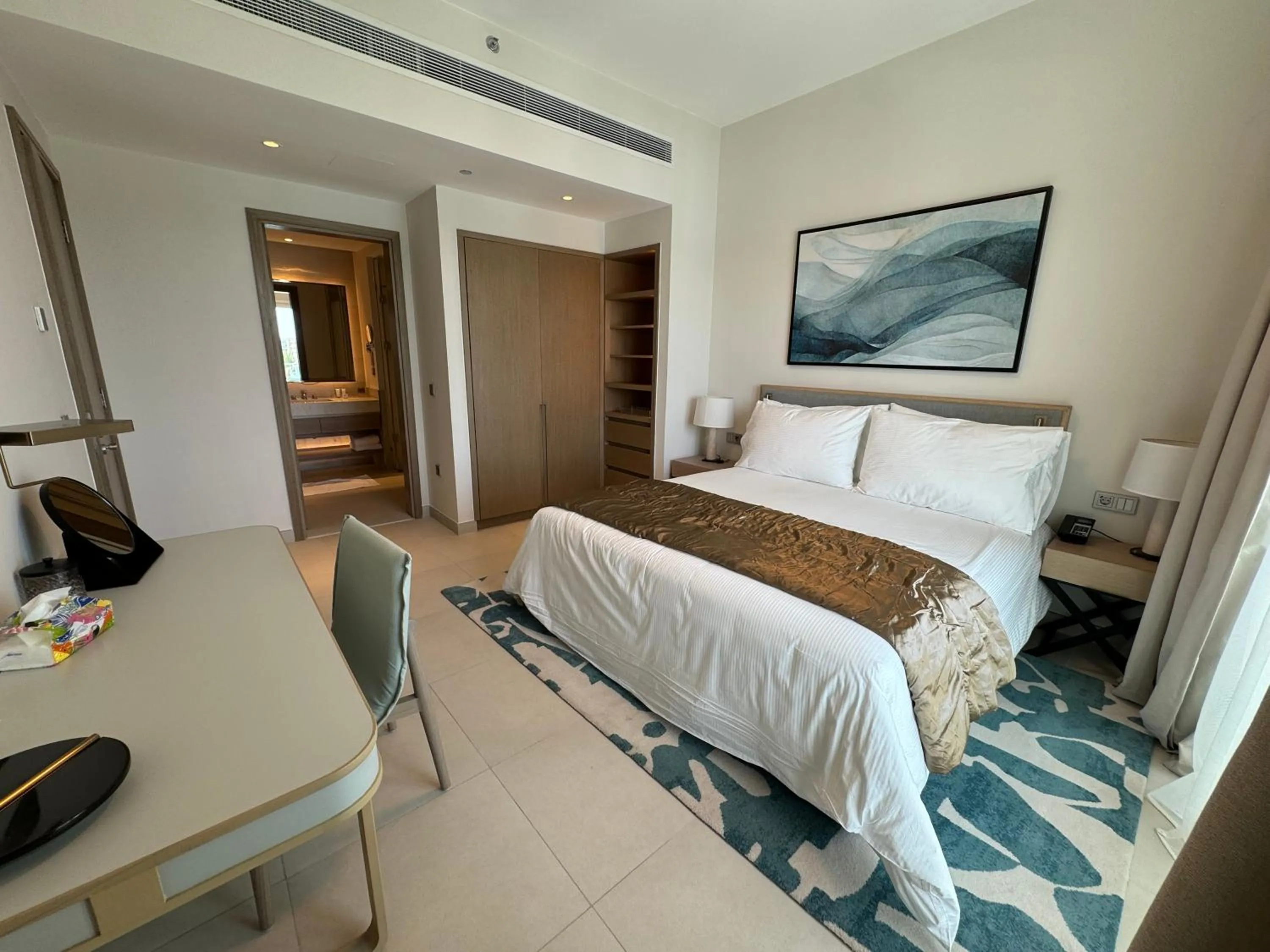 Bed in Vida Marina Resort Marassi Residences Three Bedroom Apartment Marina View
