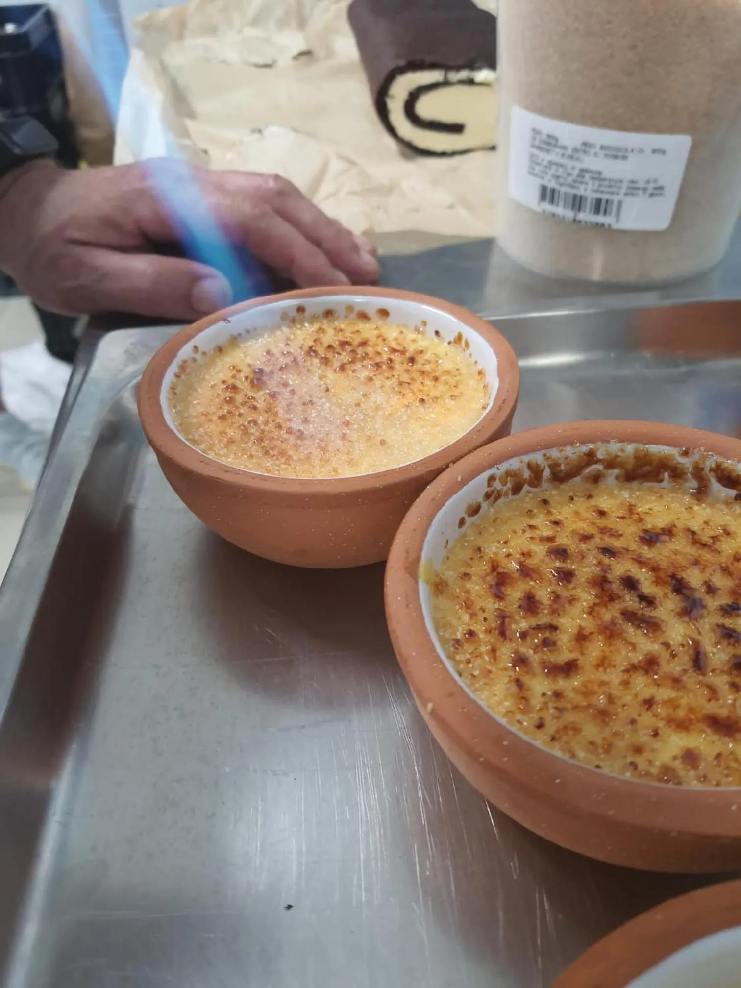 Restaurant/places to eat in Hotel Montreal