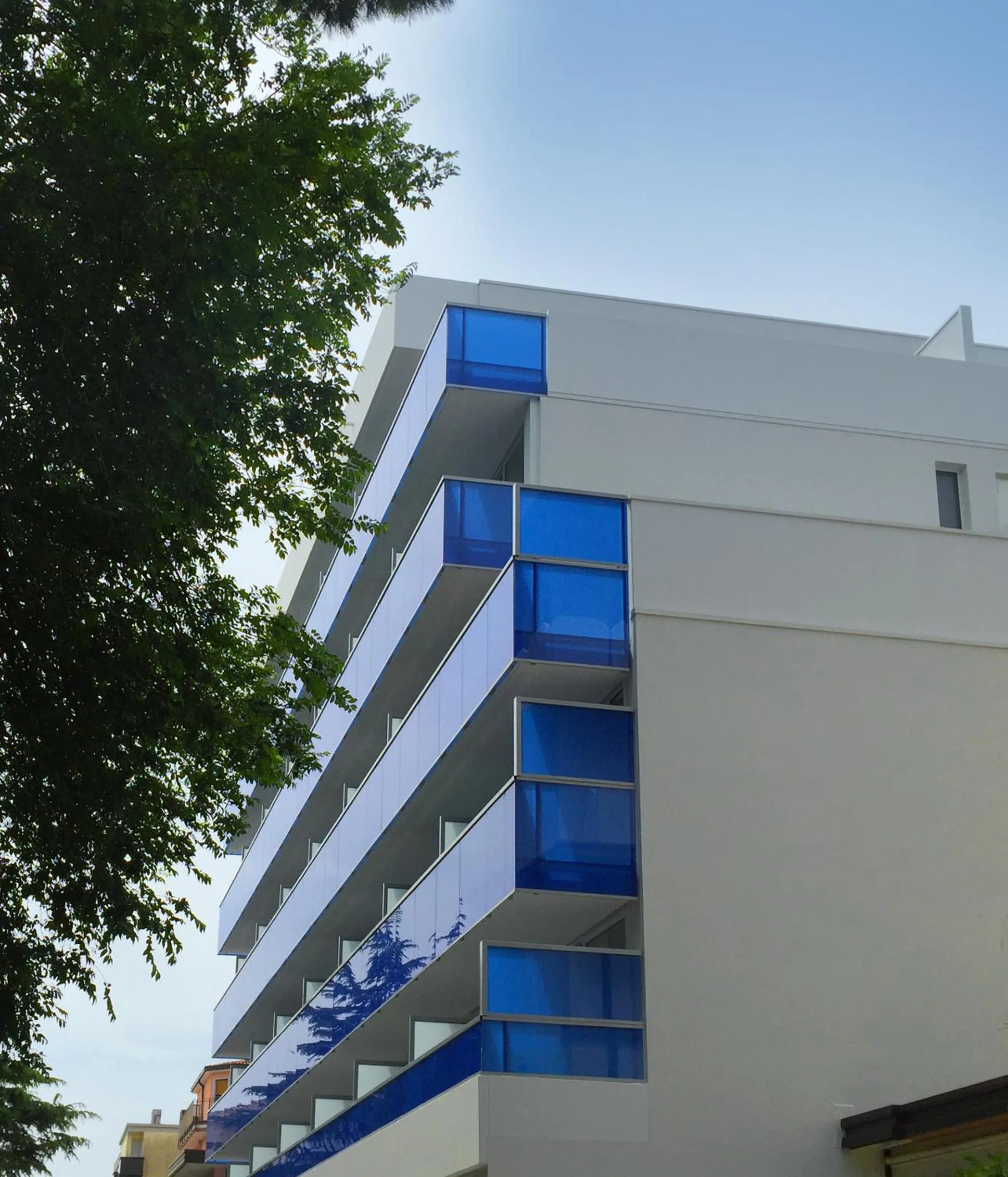 Property building in Hotel Montreal