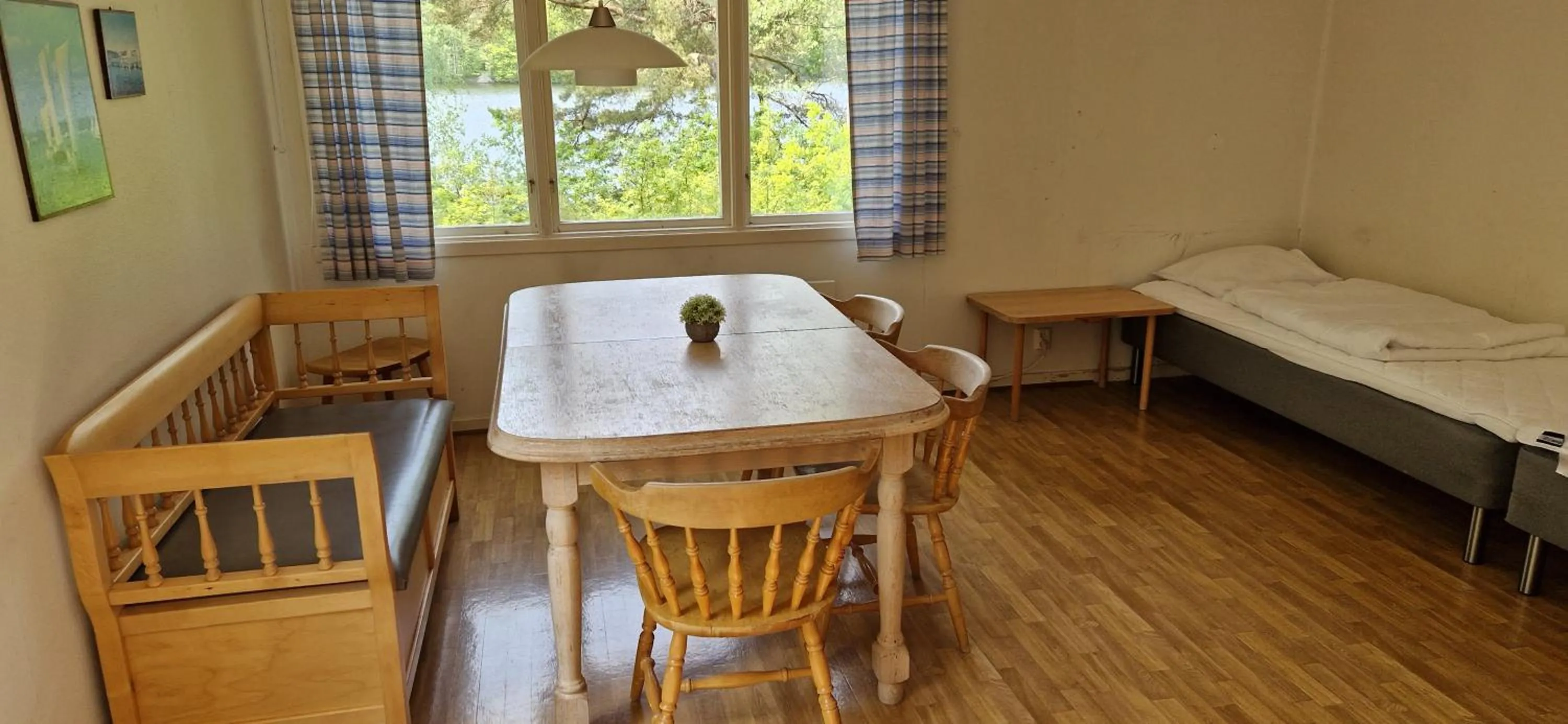 Bed in Långasjönäs Camping & Stugby