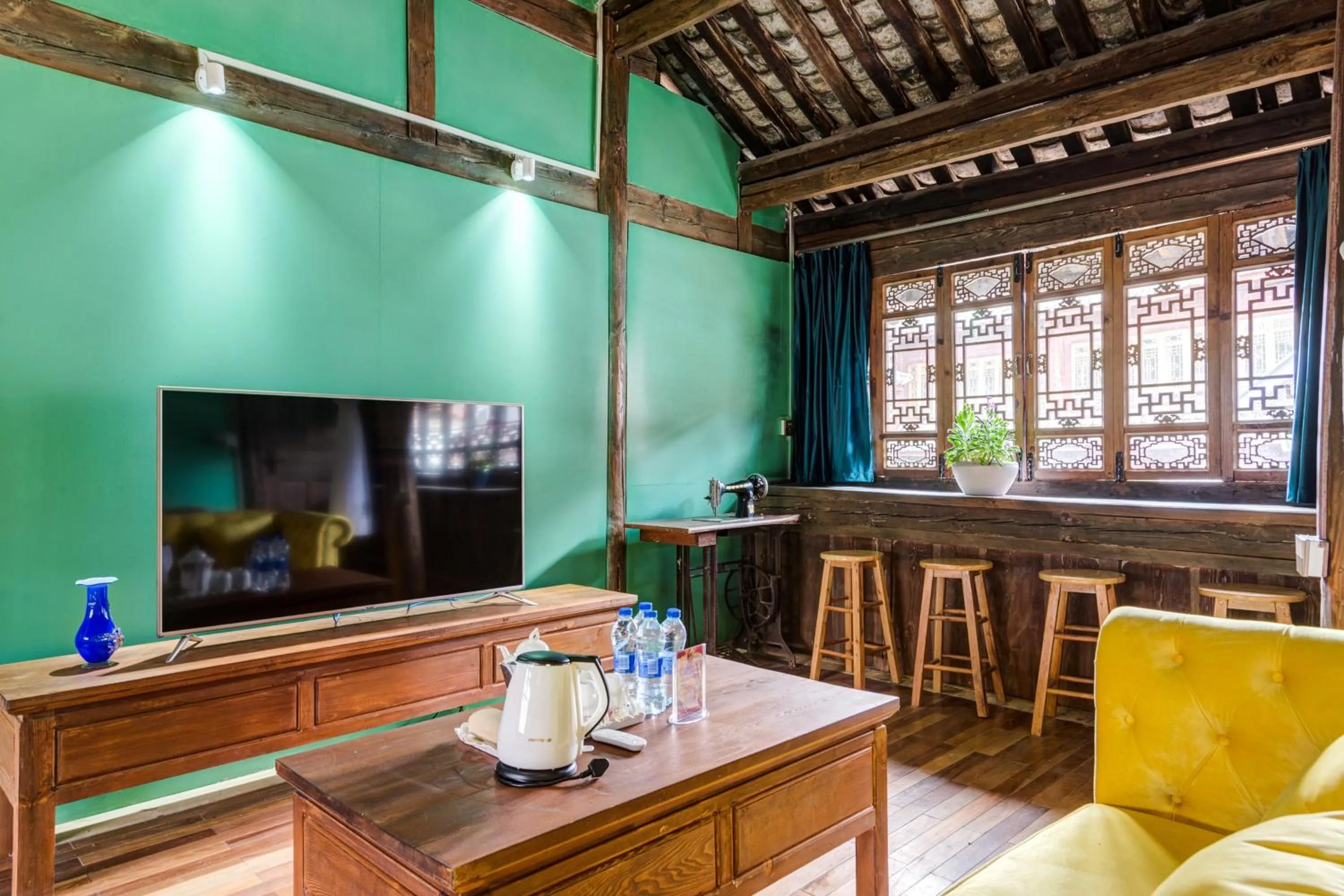 Photo of the whole room in Tuo Tuo Guest House