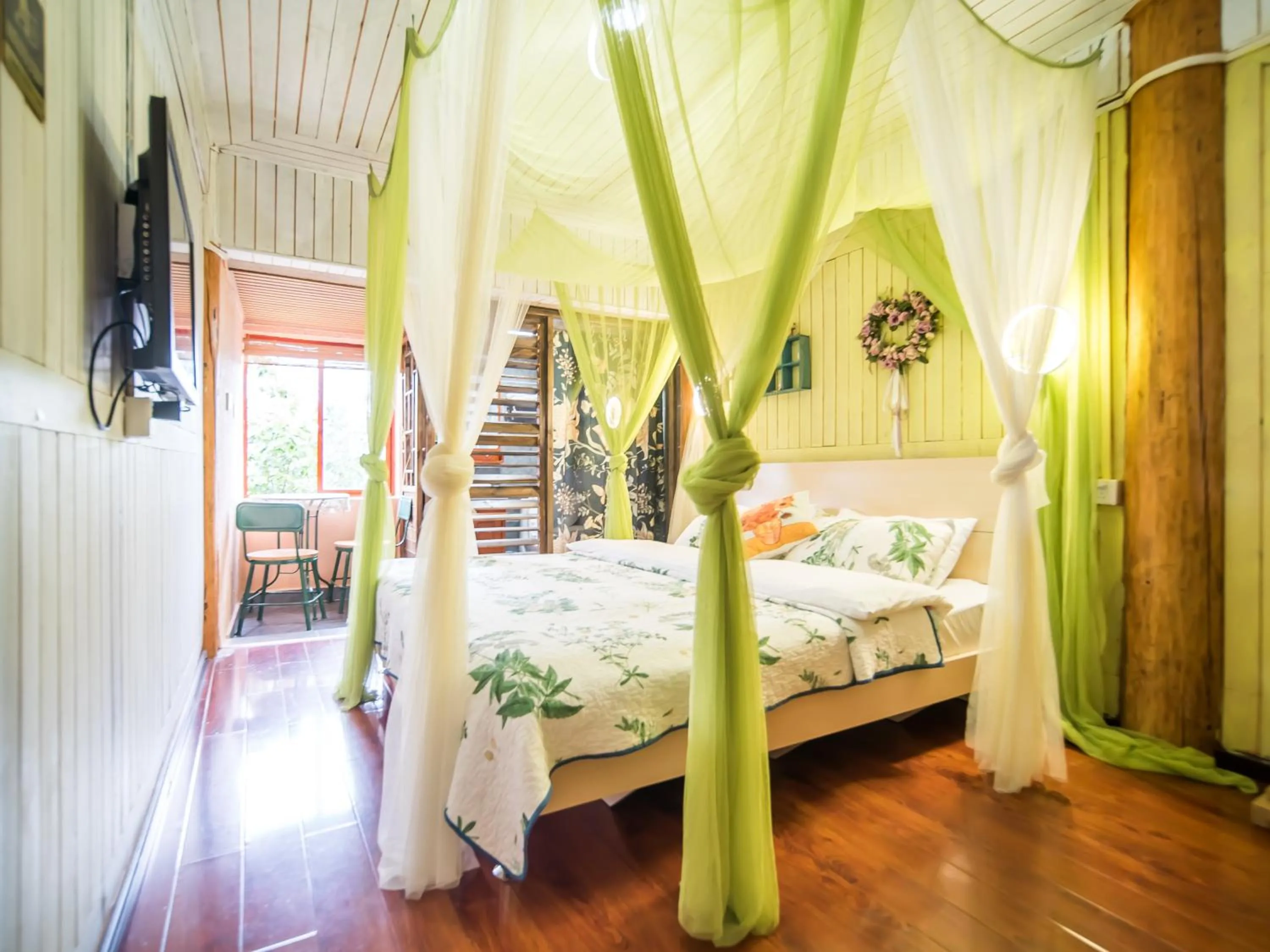 Bed in Tuo Tuo Guest House