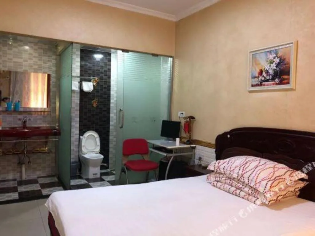 Bed in Lianyungang Jianyuan Hotel