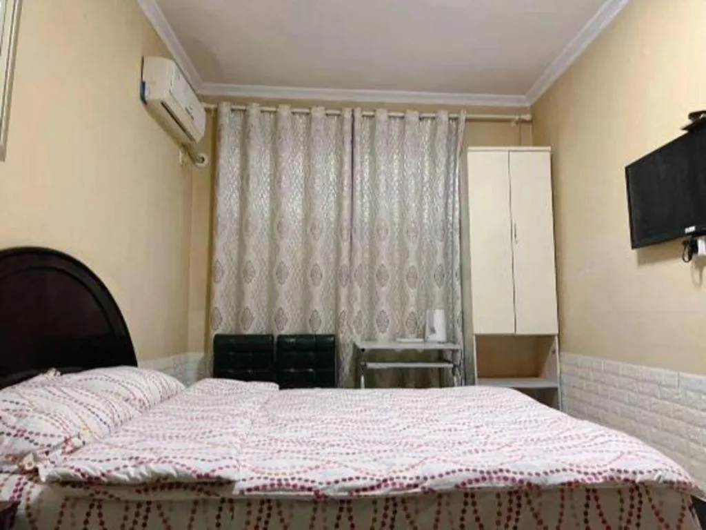 Bed in Lianyungang Jianyuan Hotel